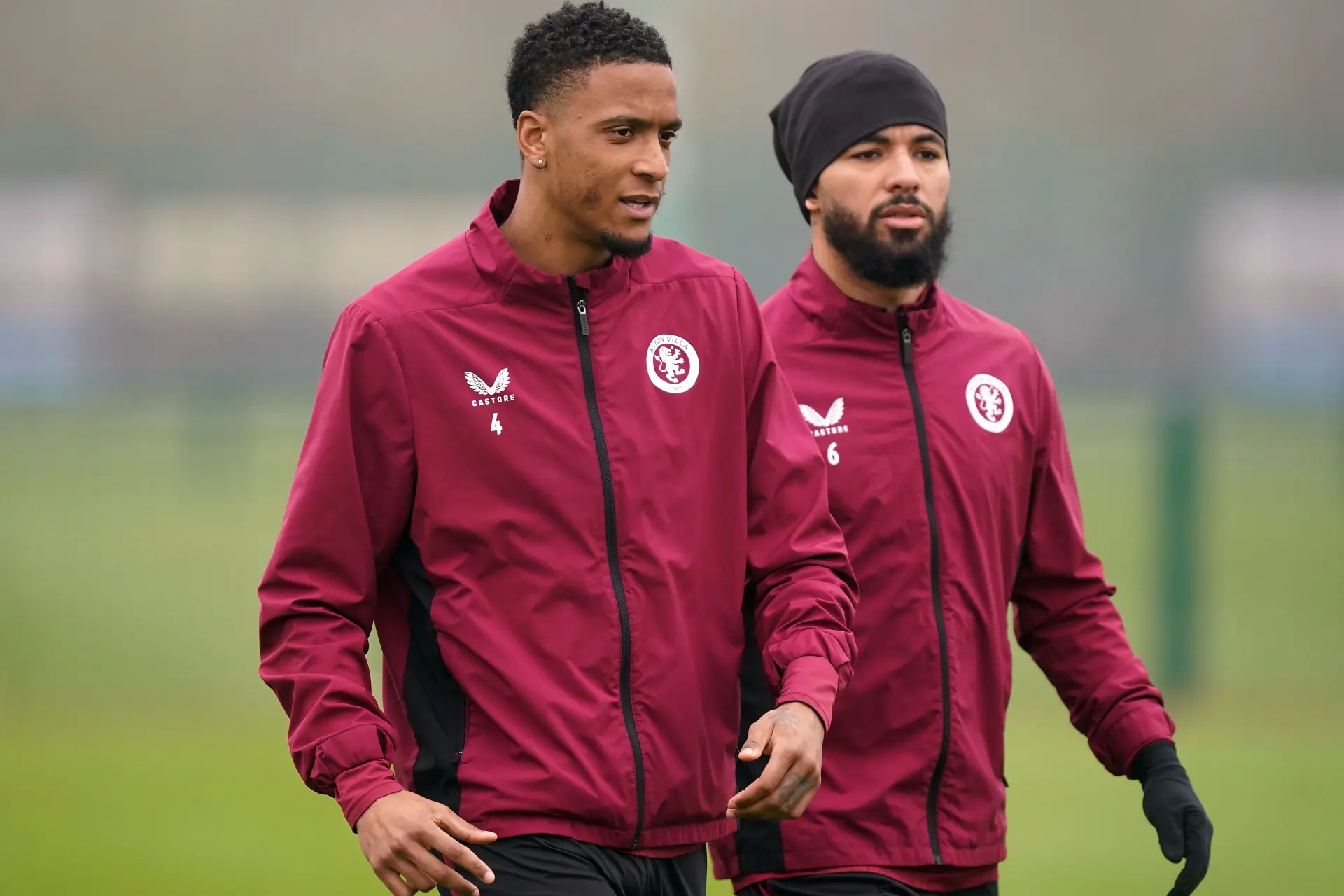 Aston Villa-verdediger Konsa wil Ajax niet onderschatten: 'Ze hebben nog een hoop topspelers'