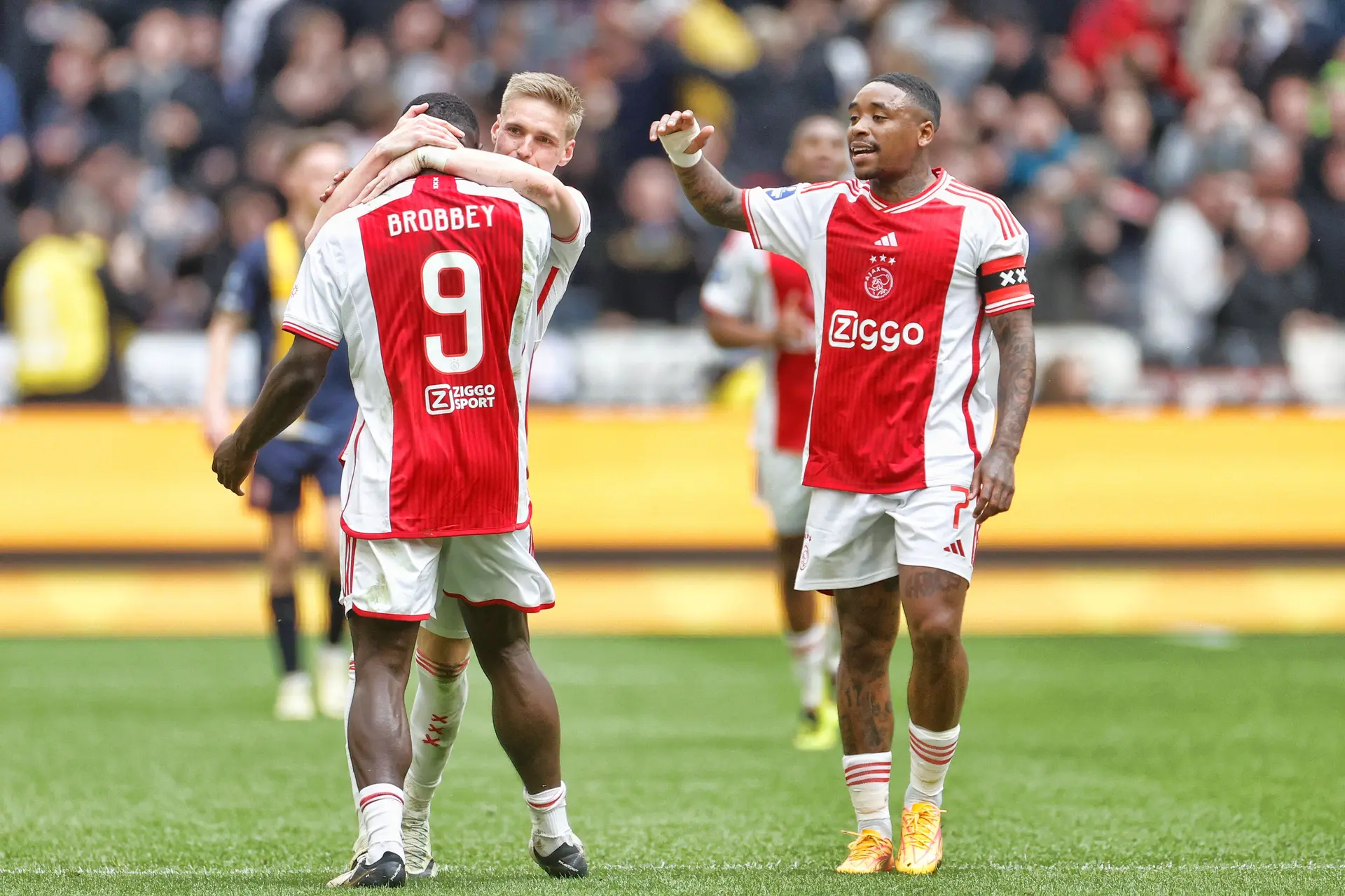 Ajax heeft vijf spelers op scherp staan in restant Eredivisie-seizoen