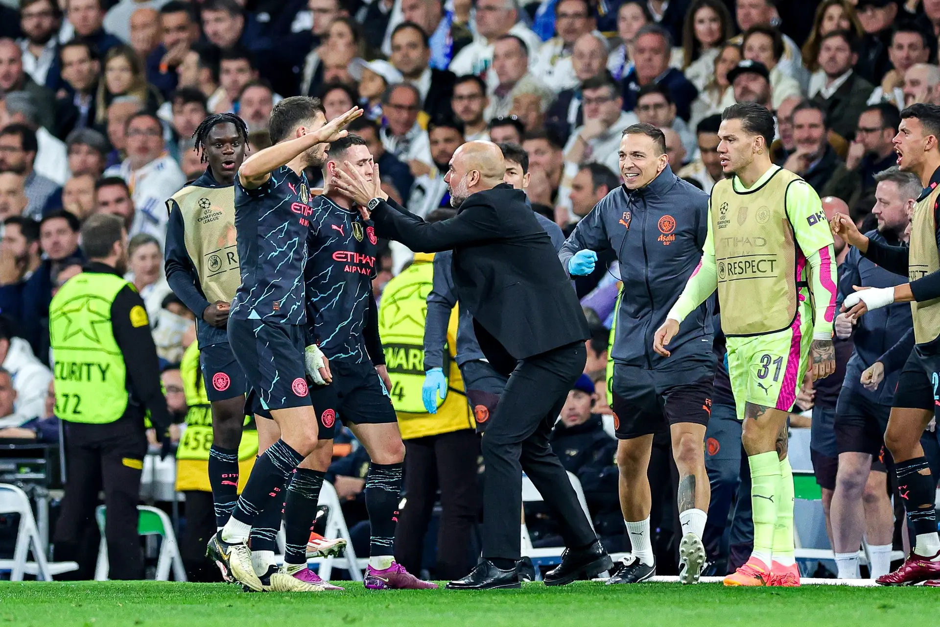 Real Madrid en Manchester City spelen gelijk tijdens voetbalshow