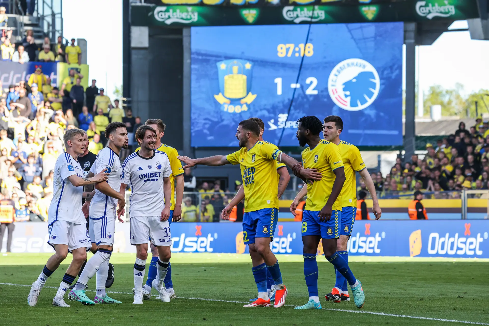 Geruchtenmolen: 'Ajax stuurt scouts naar Denemarken voor de wedstrijd Brøndby - Nordsjaelland'