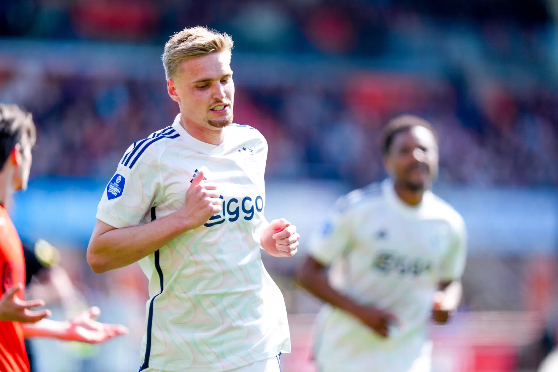 Taylor ging vrijuit voetballen na fluitconcerten: 'Ik dacht: krijg allemaal de pleuris'