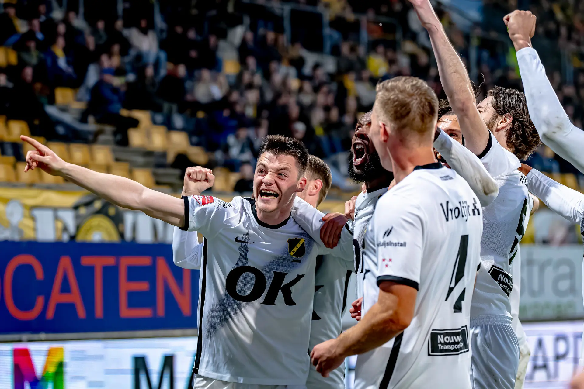 NAC Breda maakt korte metten met Roda JC en bereikt halve finale play-offs