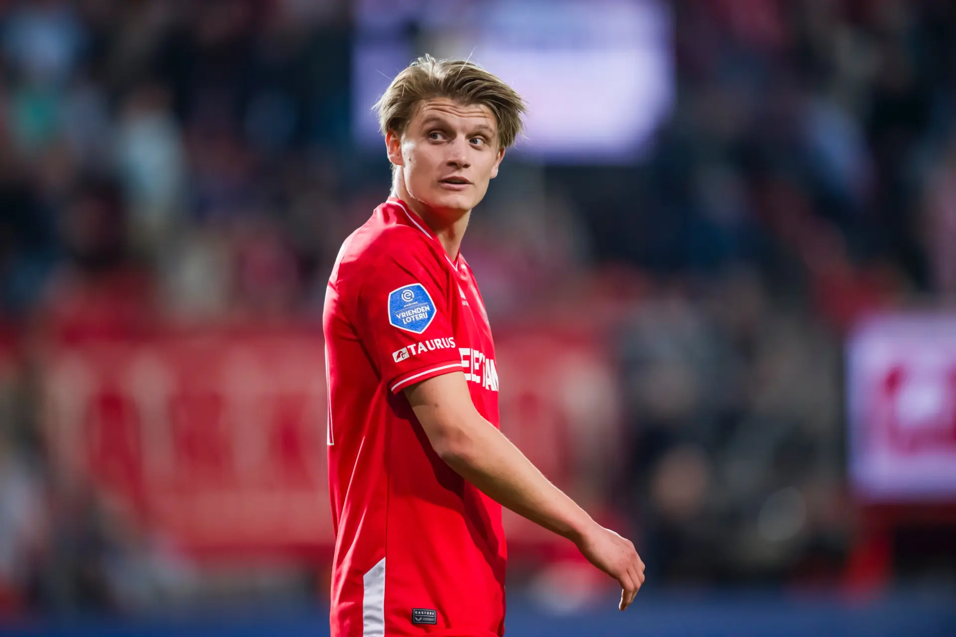 Steijn was opgelucht na vertrek vader bij Ajax: 'Als ik de tv aanzette, ging het over hem'