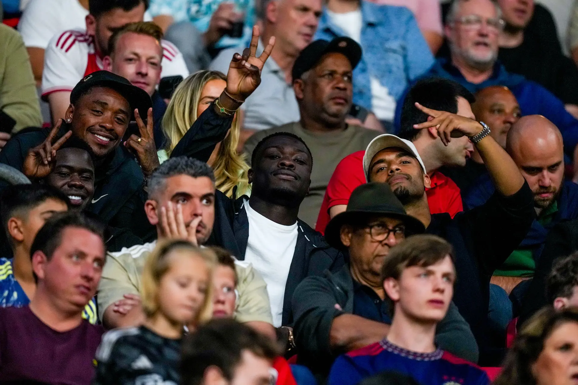 Bergwijn: 'Ben nog niet helemaal fit en train nog apart'