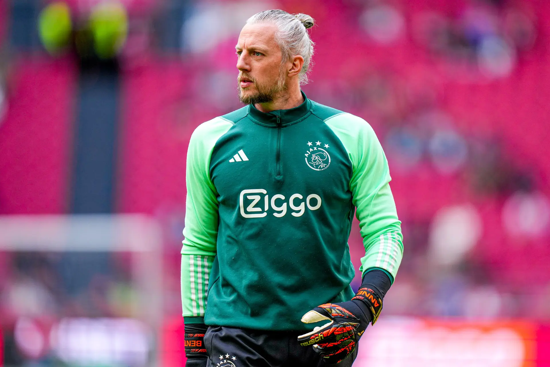 Pasveer krijgt mentorrol bij Ajax: 'Wil verlengstuk zijn en ik weet wat er in de groep speelt'