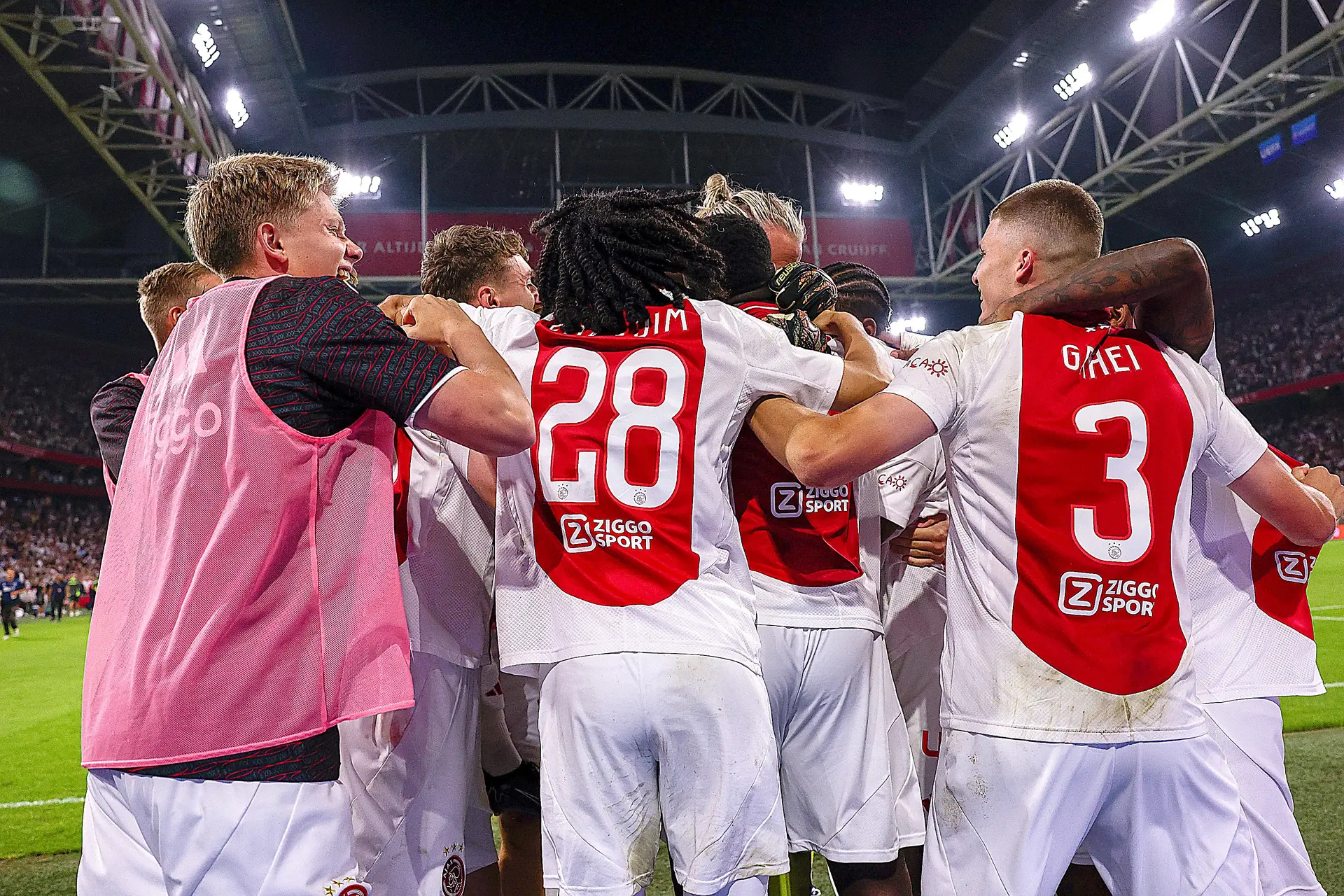 ajax juicht panathinaikos europa league