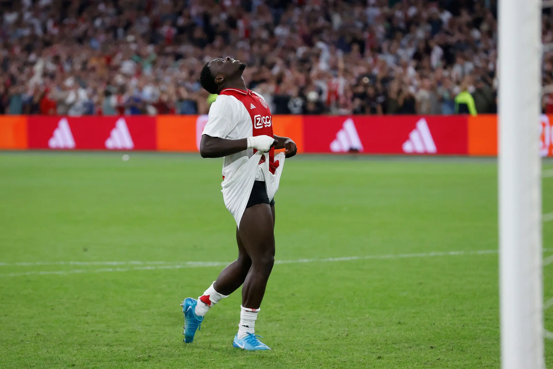 Ajax treedt met volledig gewijzigde voorhoede aan tegen Jagiellonia Bialystok