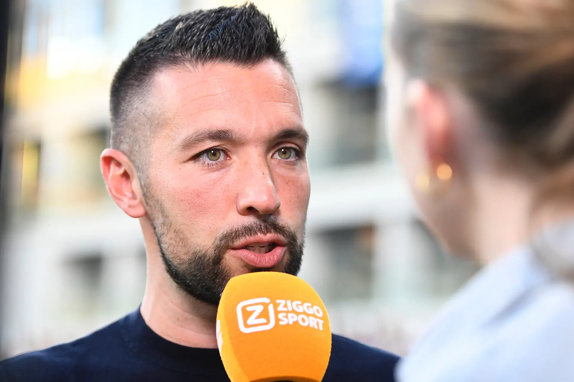 'Ajax heeft onder deze moeilijke omstandigheden een trainer met ervaring nodig'