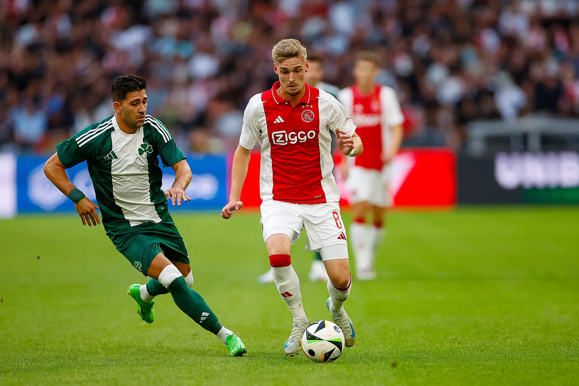 Taylor ziet teamgeest groeien na penaltyreeks: 'Kijk ook naar Gorter die Pasveer hielp'