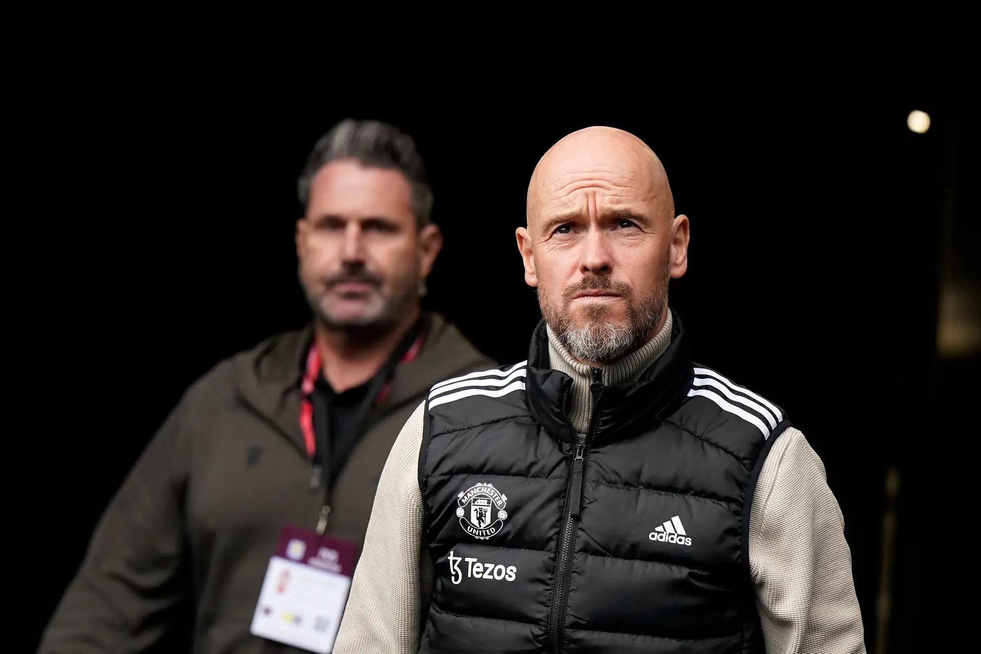 Ten Hag was op eigen verzoek bij AS Roma: 'Tussen die twee gaan ze eerder voor Farioli'