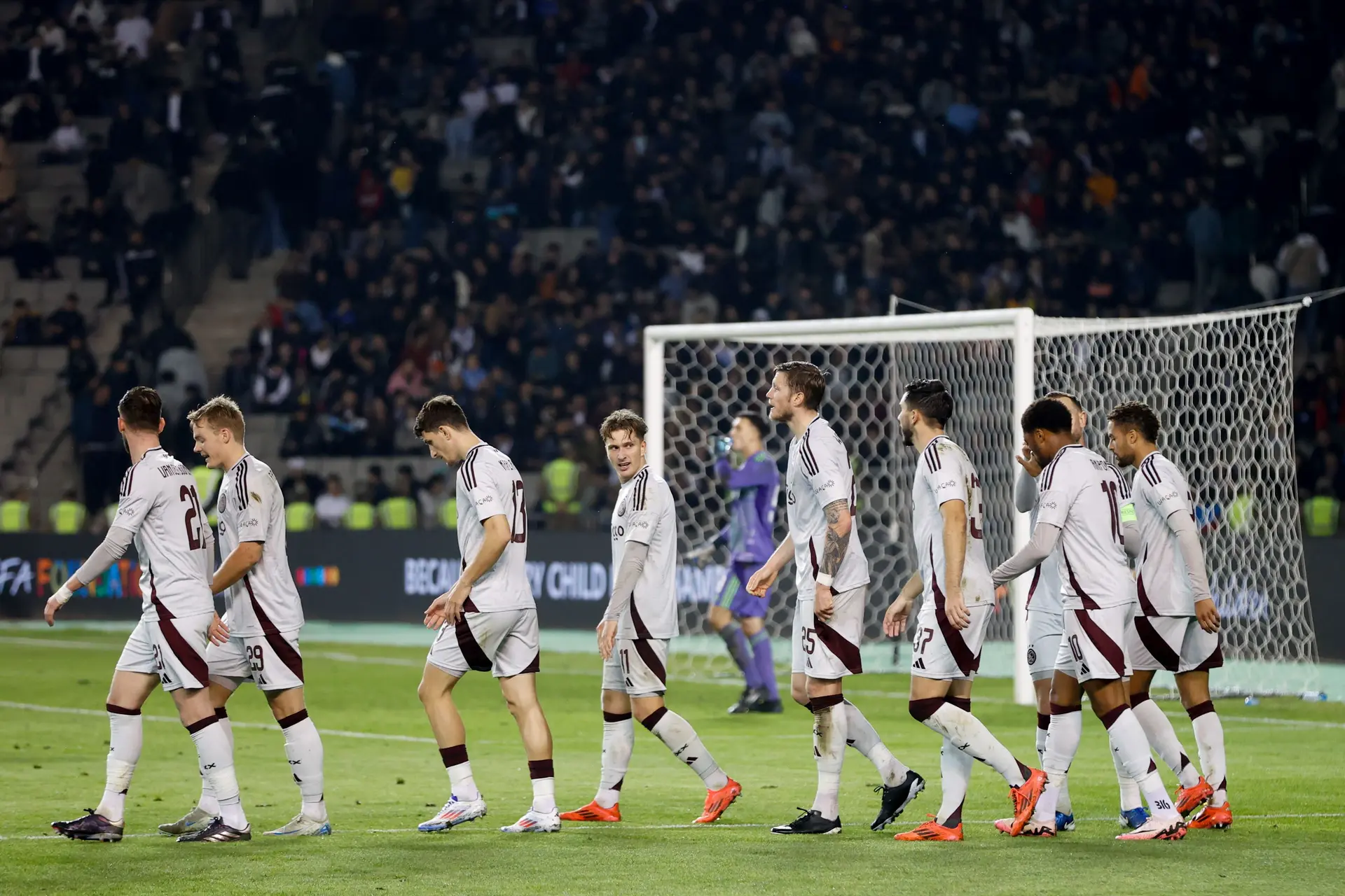 Wie was jouw Man of the Match bij FK Qarabag - Ajax?