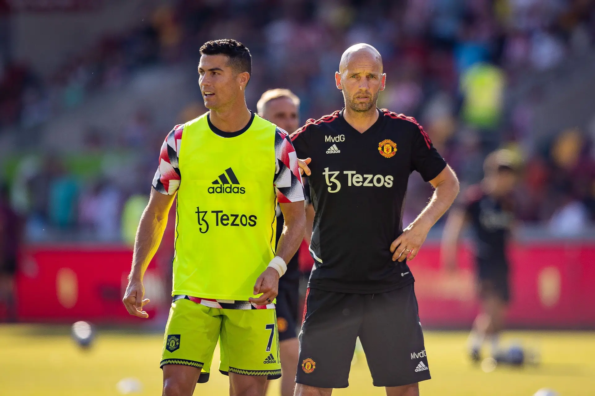 van der gaag ronaldo 24 25