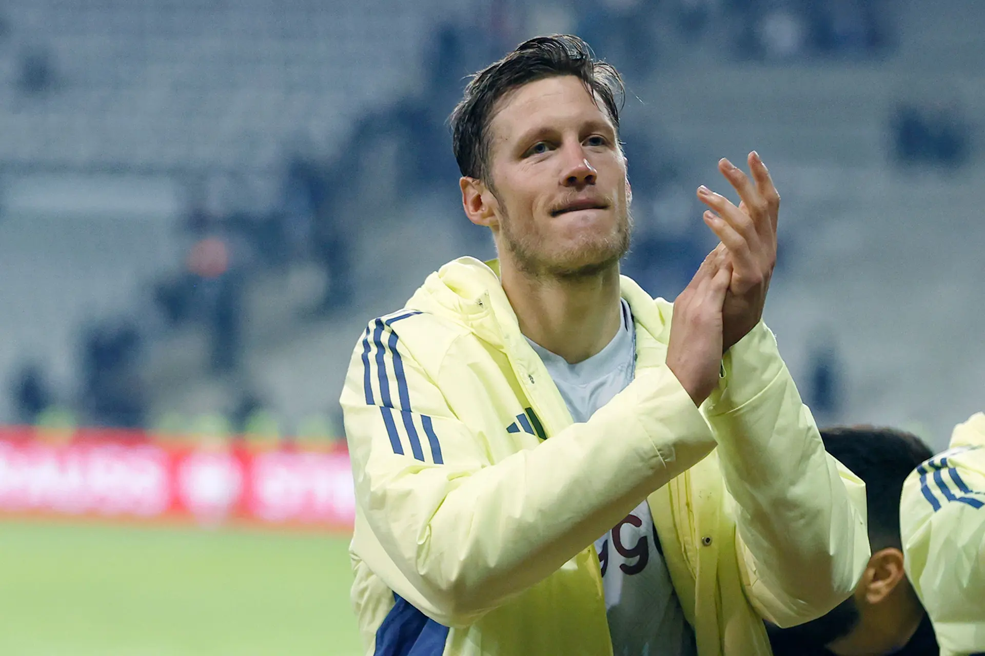 Weghorst hoopt op basisplek: 'Moet laten zien dat het elftal en de trainer mij nodig hebben'