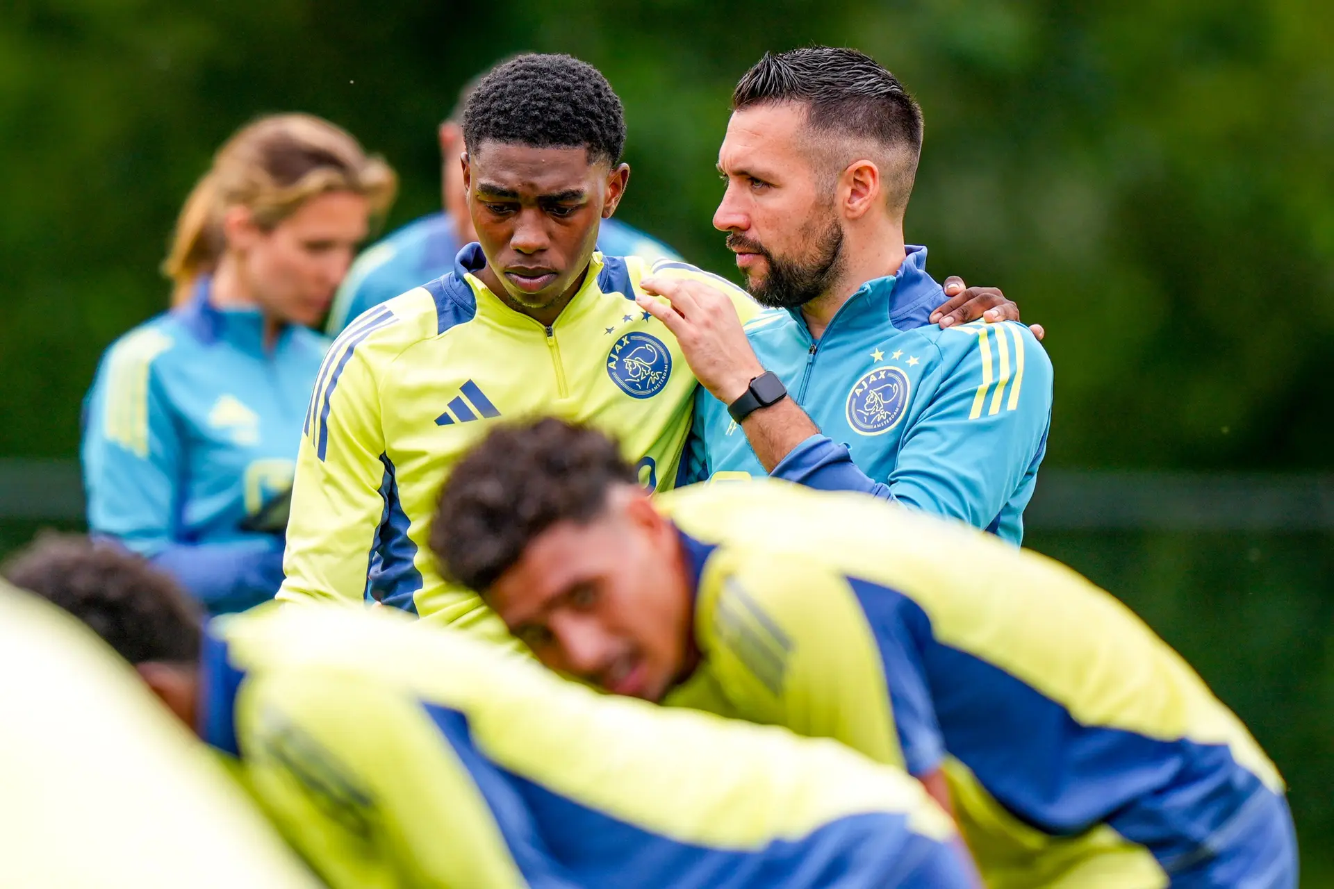 Farioli maakte indruk bij Ajax: 'Hij heeft de winnaarsmentaliteit echt teruggebracht'