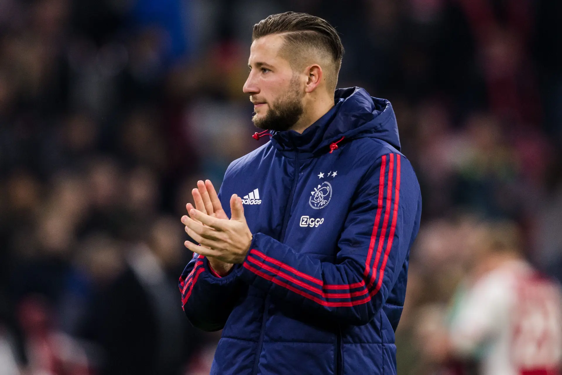 mitchell dijks ajax