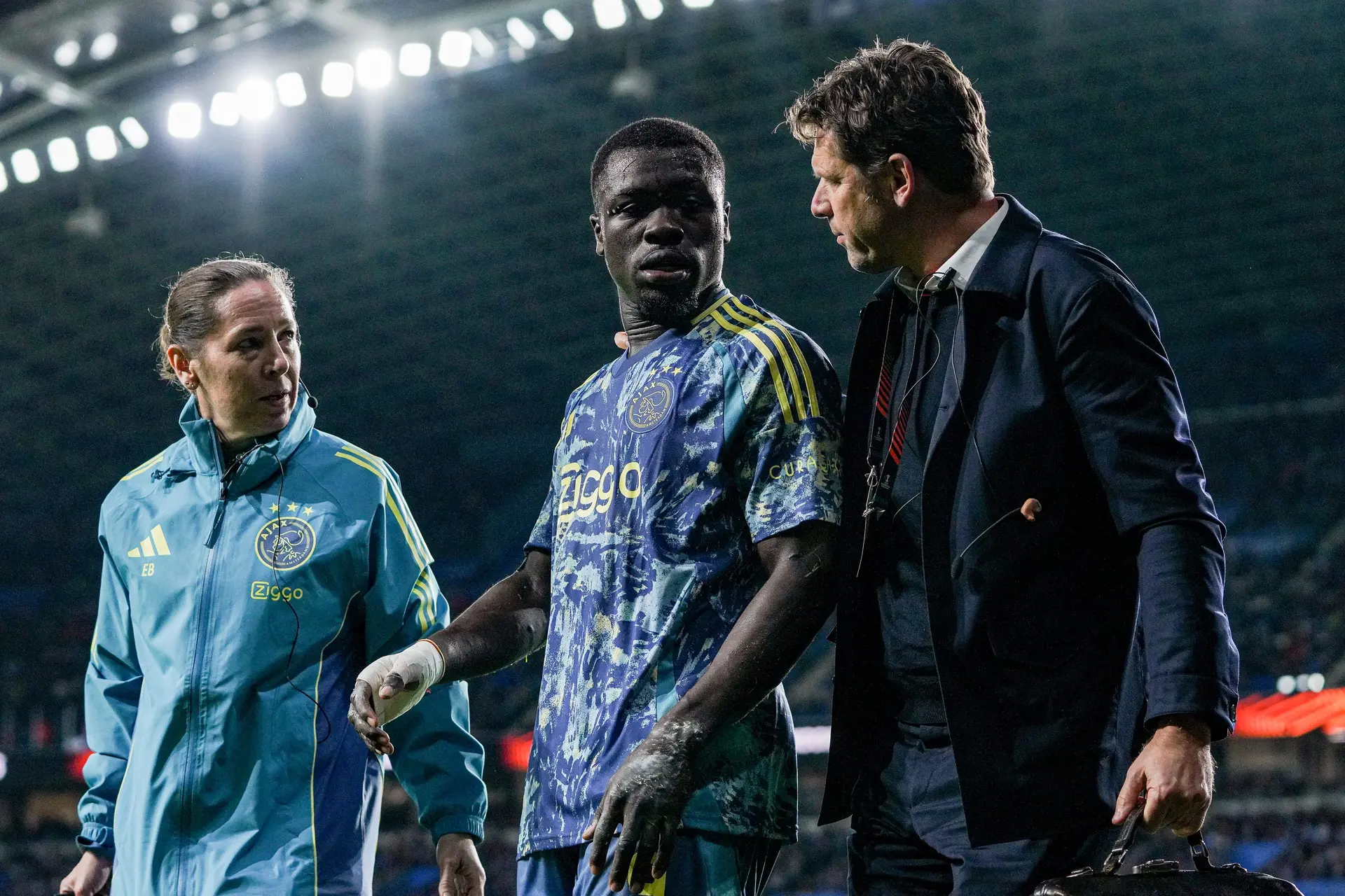 Brobbey mogelijk inzetbaar tegen FC Utrecht; Godts maakt zondag wellicht rentree