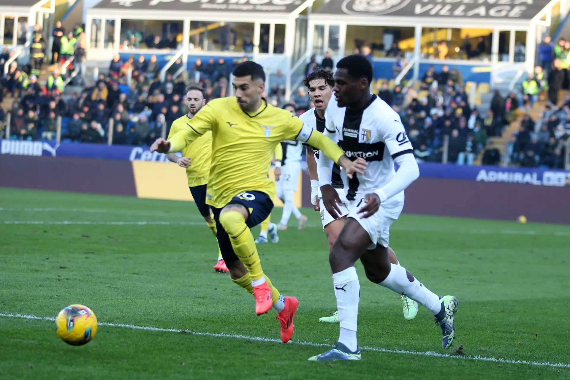 Lazio verliest tegen de verhouding in op bezoek bij Parma