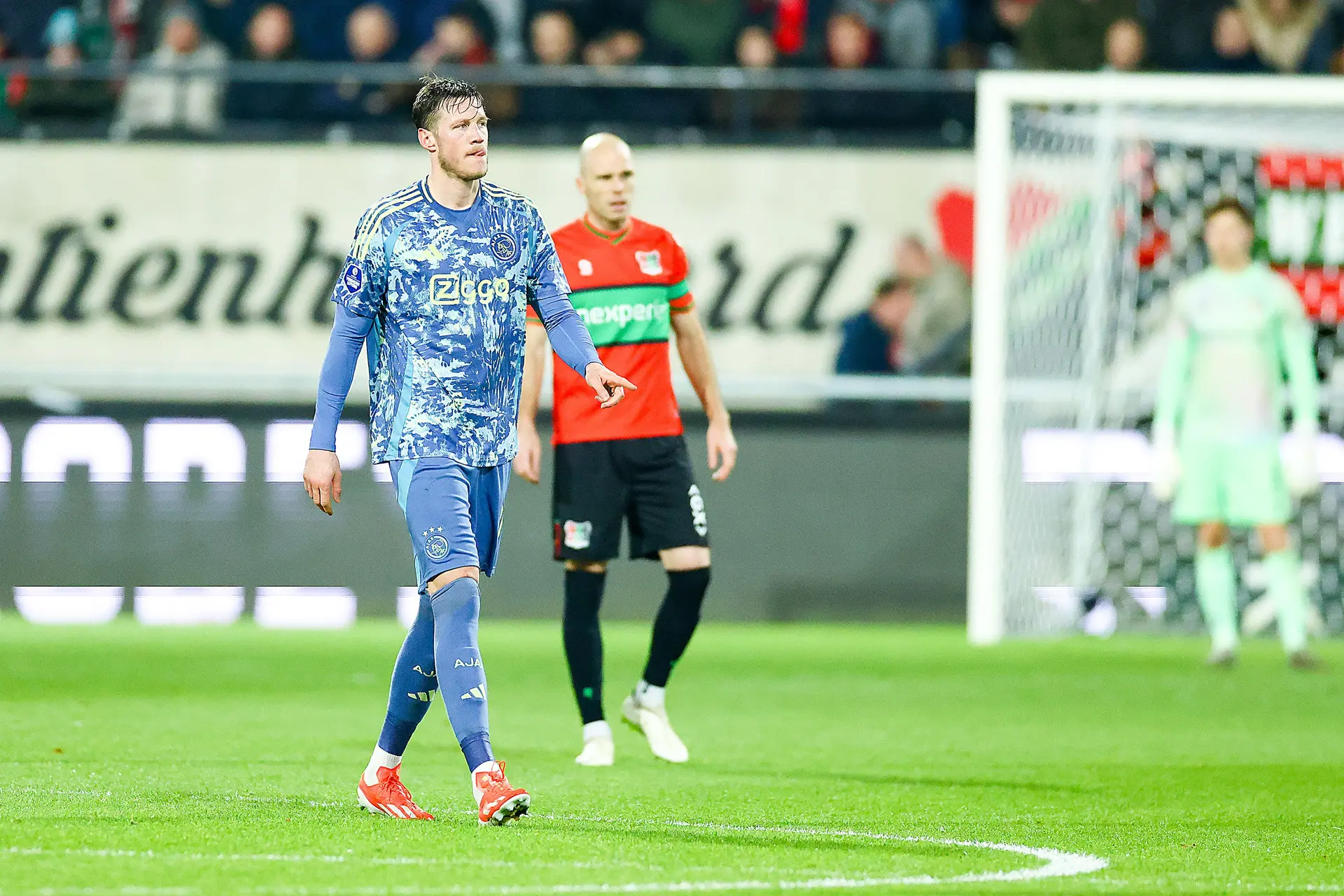 Weghorst had PSV graag zien verliezen: 'Je wil maar een ding toch? '