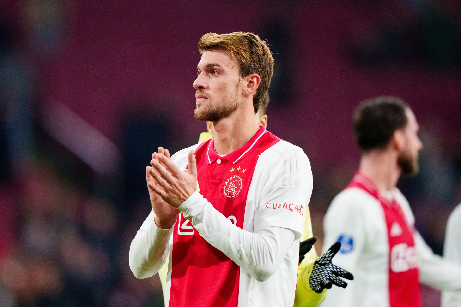 Rugani niet verbaasd door kopdoelpunt: 'We hebben dit veel geprobeerd op trainingen'