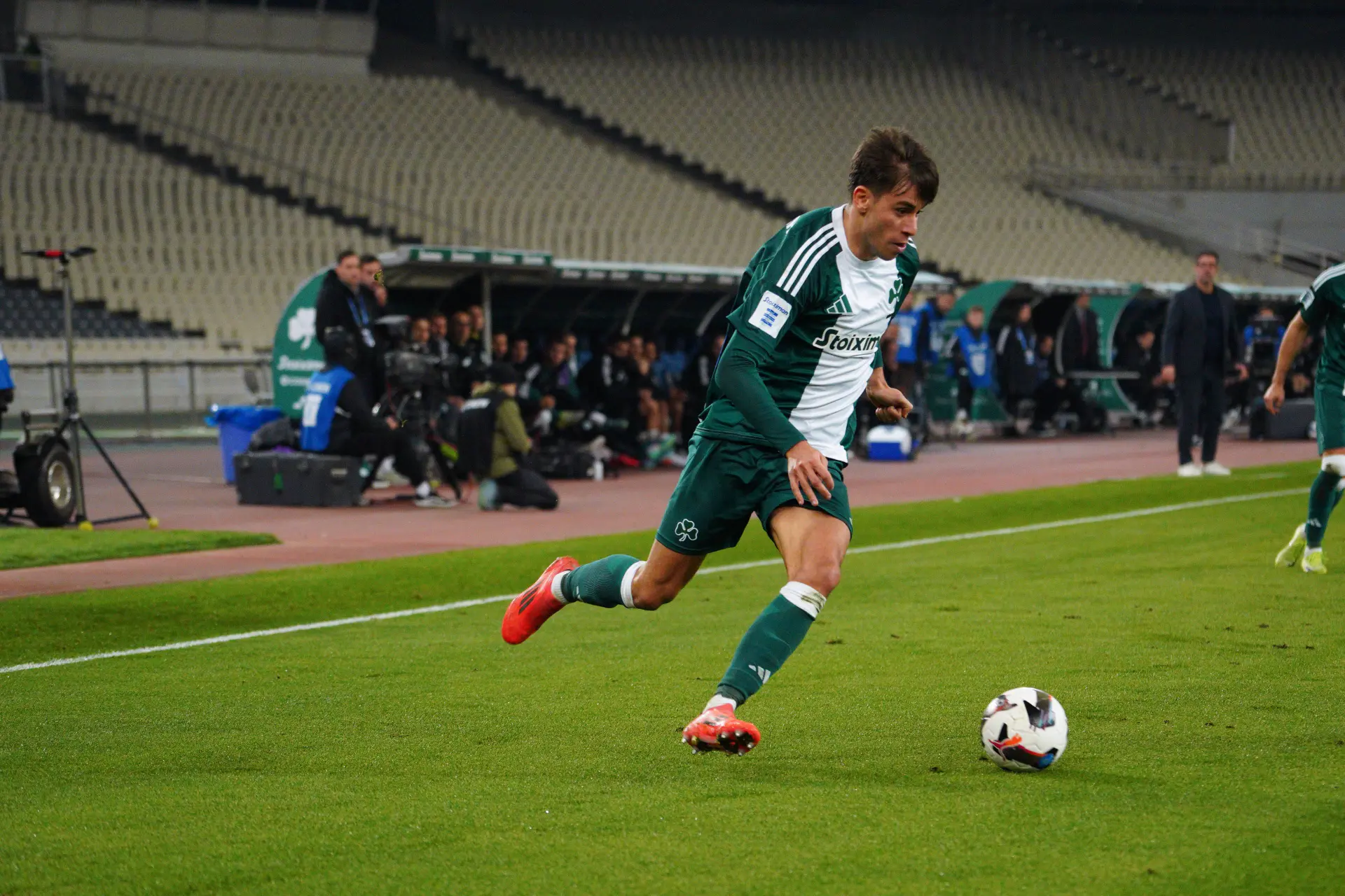 'Panathinaikos vraagt acht miljoen euro voor Vagiannidis; Rensch nog altijd in wachtkamer'