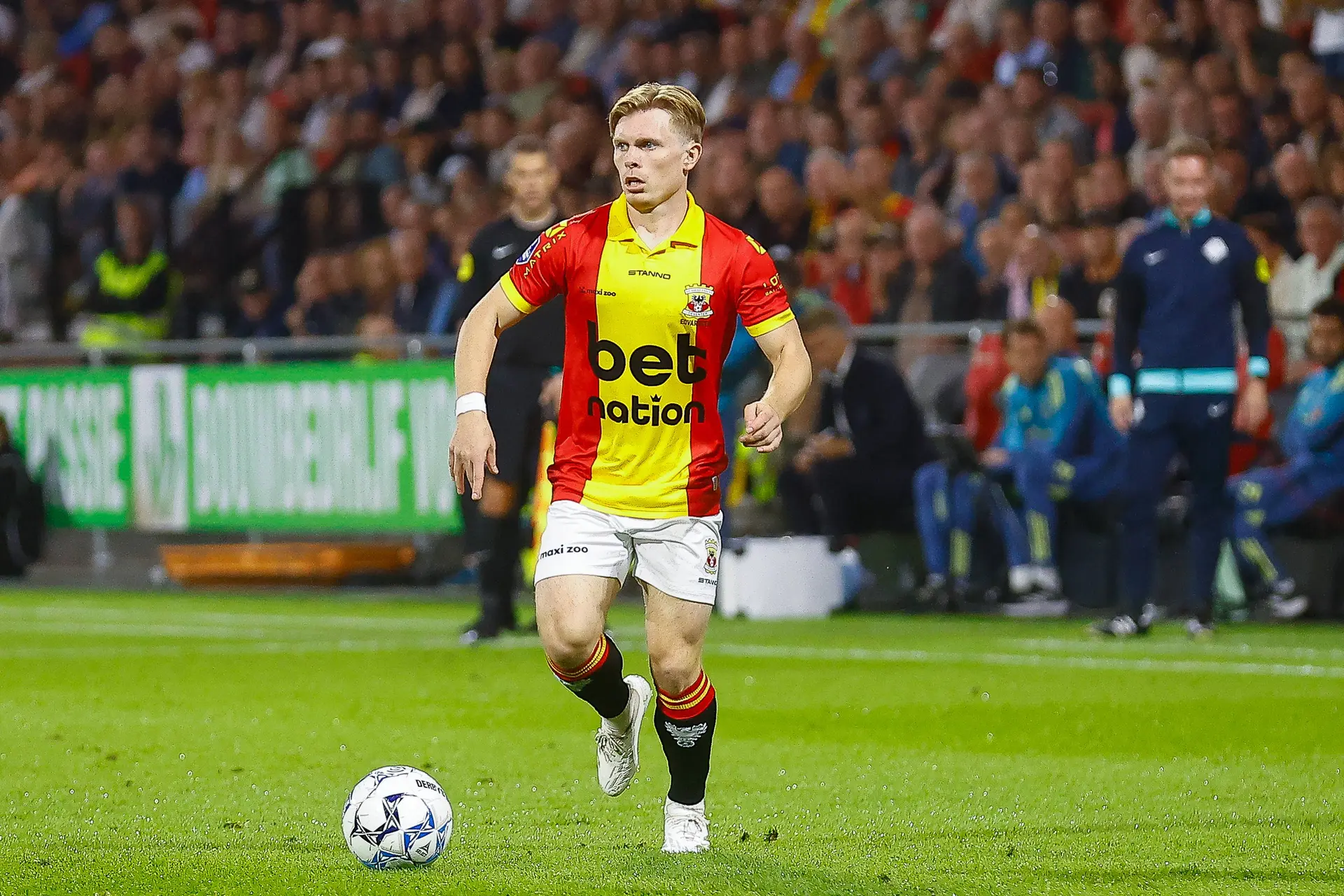 Ajax strikt Edvardsen: concurrentie voor Godts op linksbuiten is binnen