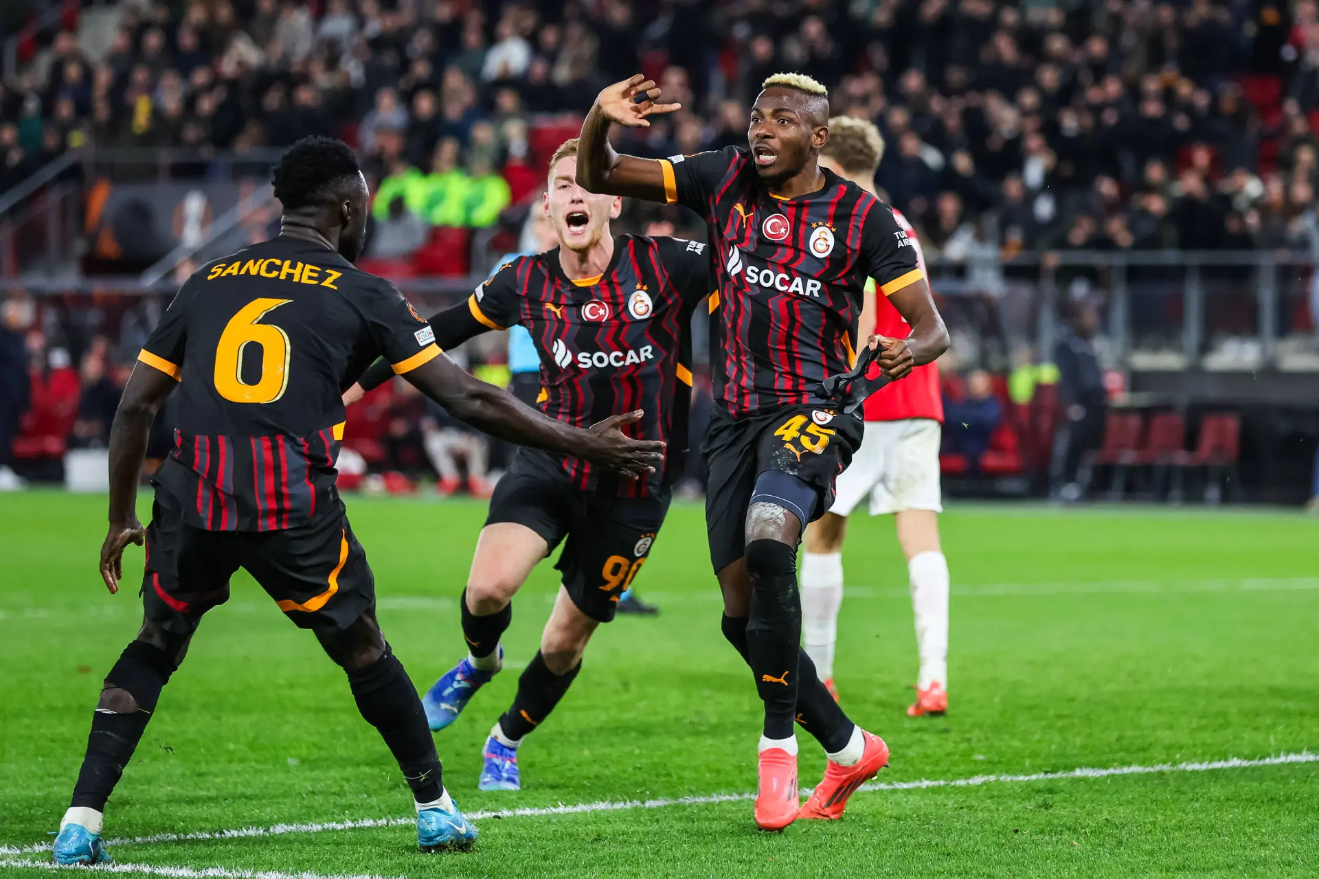 Analyse: Ajax moet manier vinden om vier 'cowboys' van Galatasaray te bestrijden