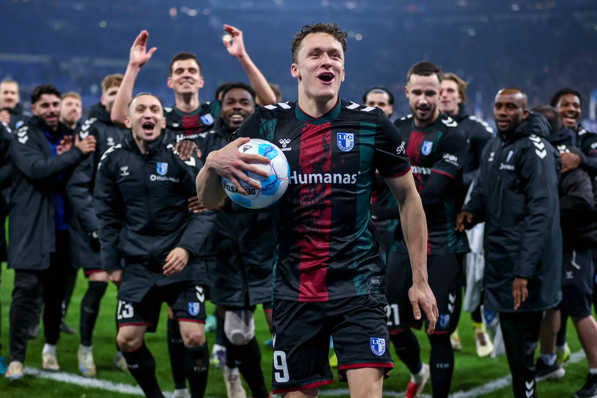 Oud-Ajacied is ware sensatie in Tweede Bundesliga: 'Had nooit gevoel dat ik groot talent was'