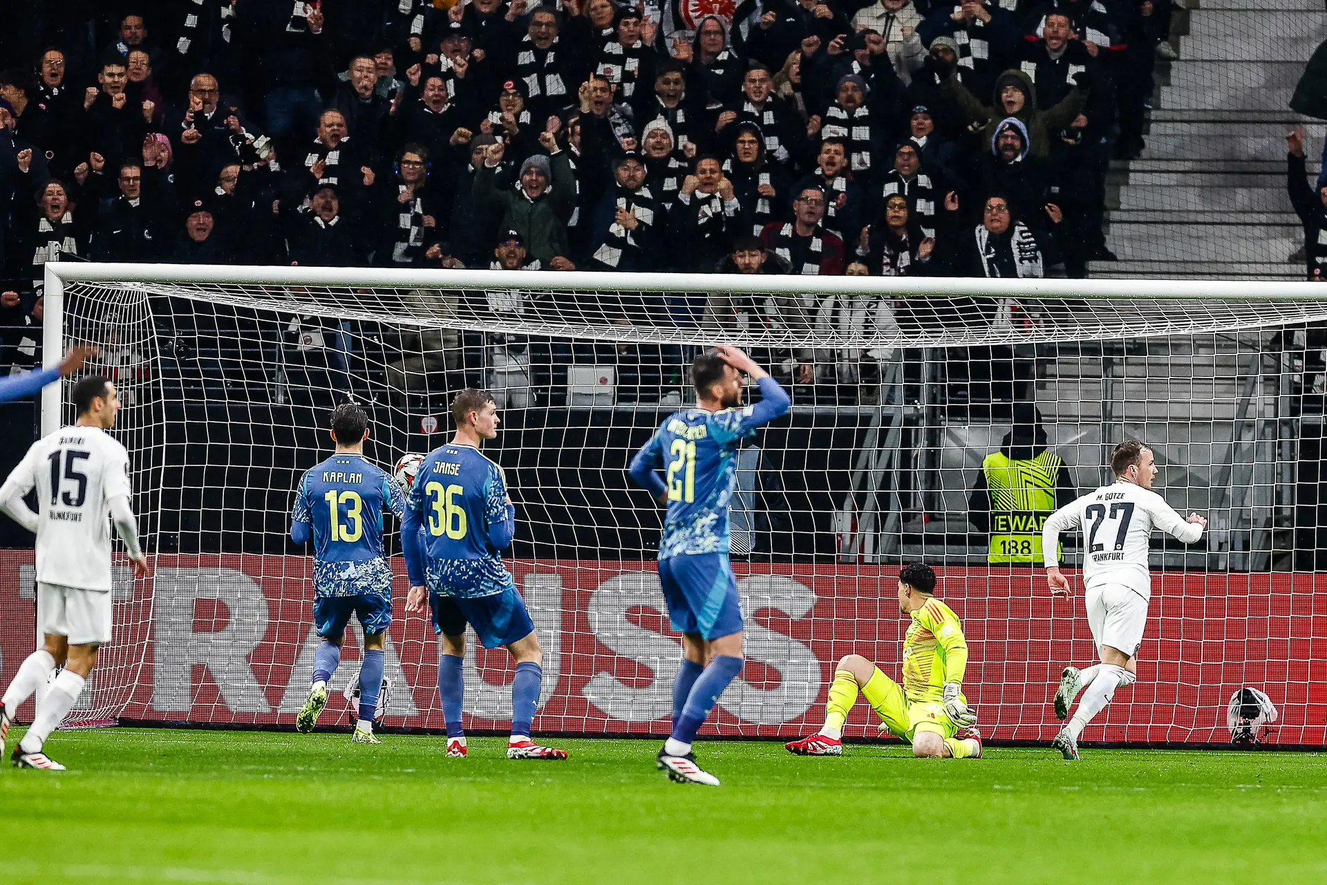 Wie geef jij een voldoende na de kansloze uitwedstrijd tegen Eintracht Frankfurt?