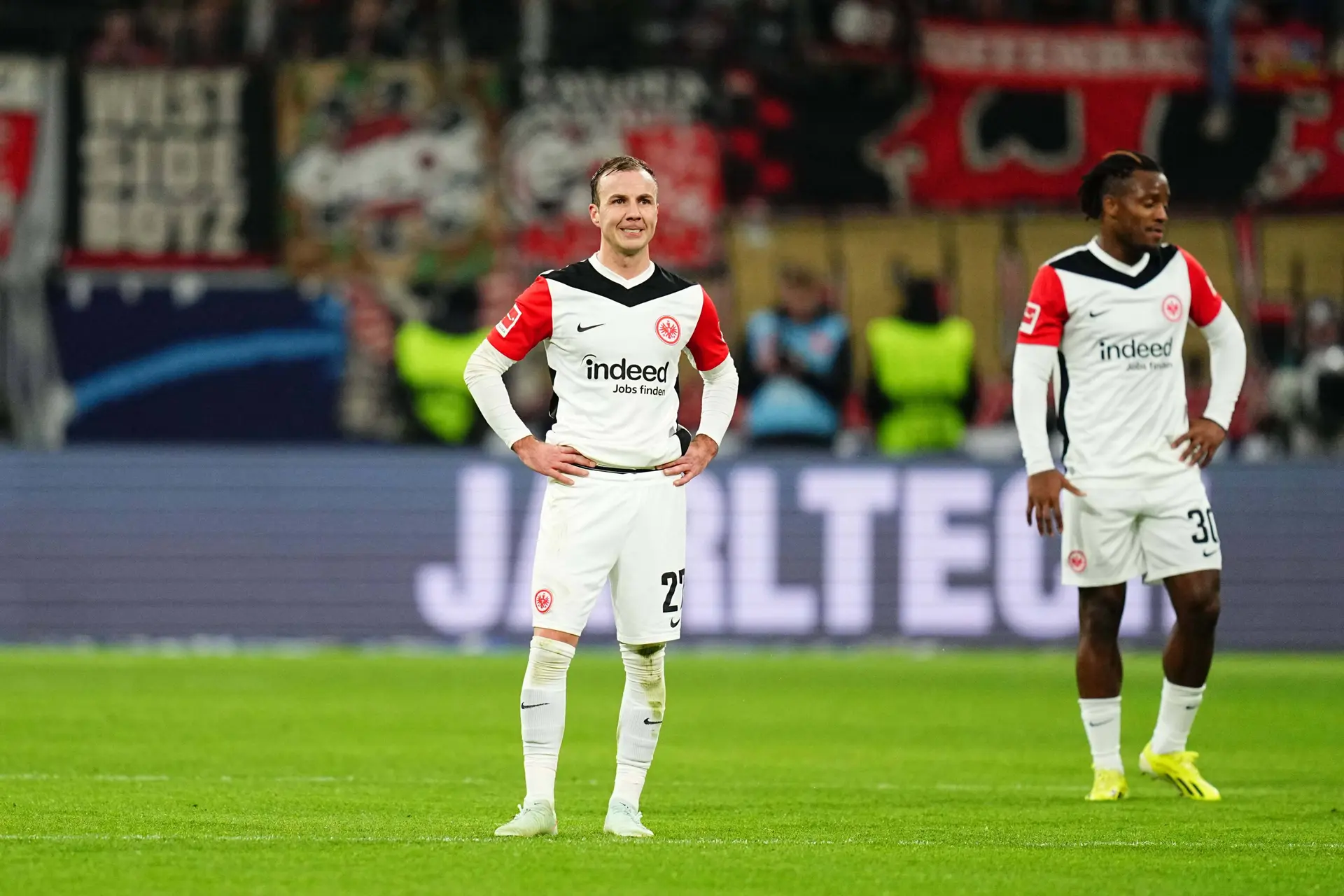 Ajax-opponent uit vorm: 'Frankfurt met Marmoush of zonder Marmoush is wereld van verschil'