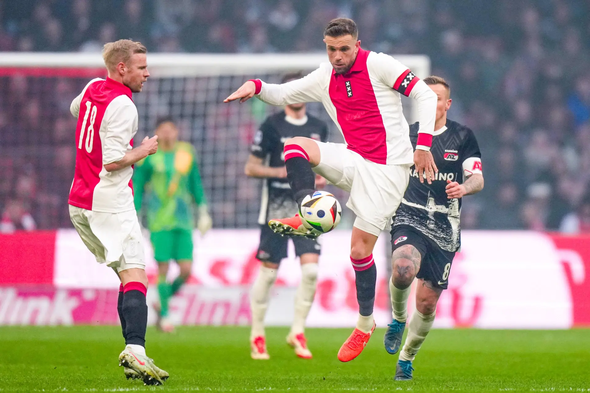 Keiharde kritiek op Jordan Henderson: 'Hij was een bron van onrust vandaag'