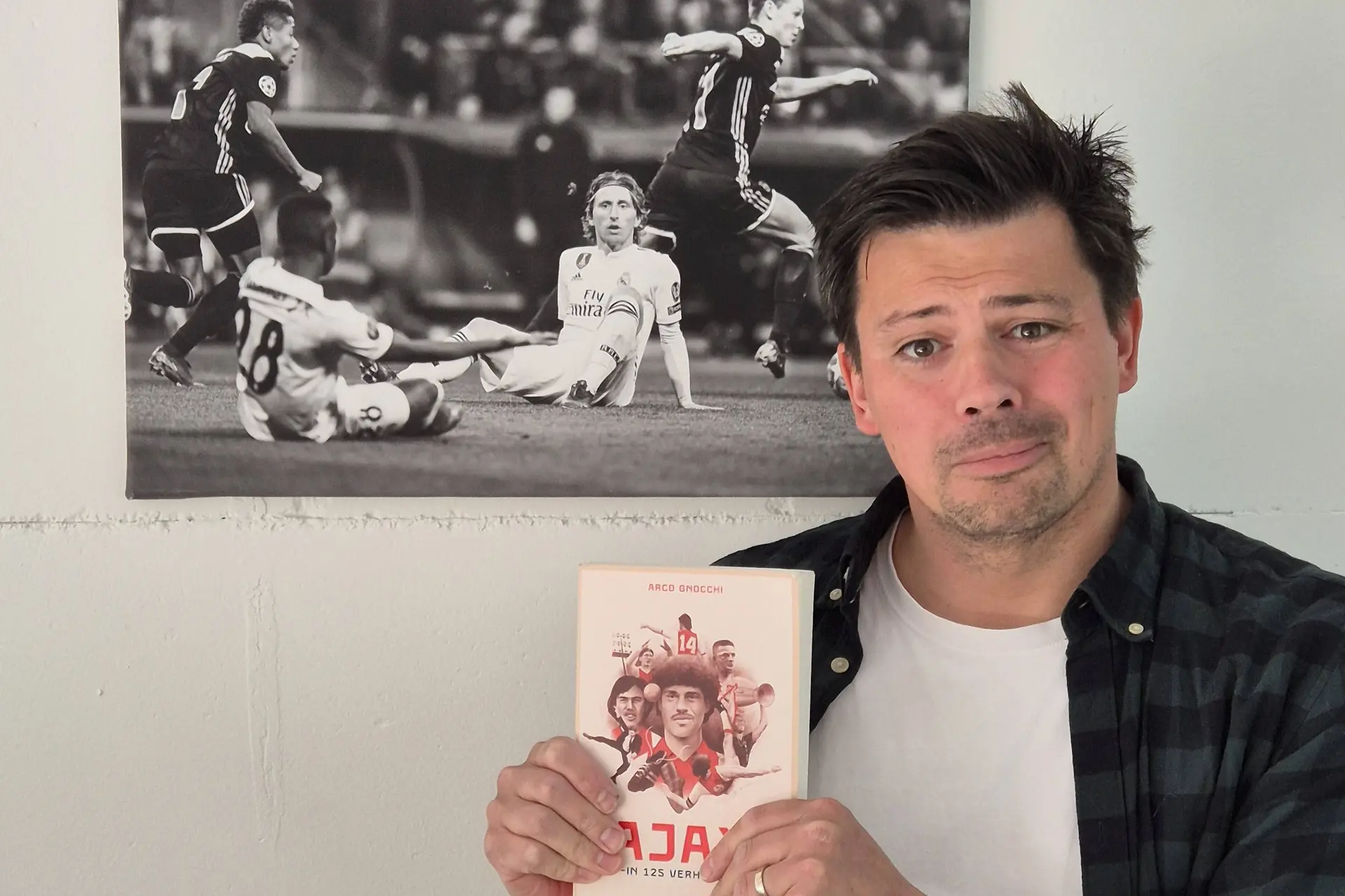 Ajax Boekenkast: ‘Rijkaard heeft alle vinkjes die een Ajacied kan hebben’