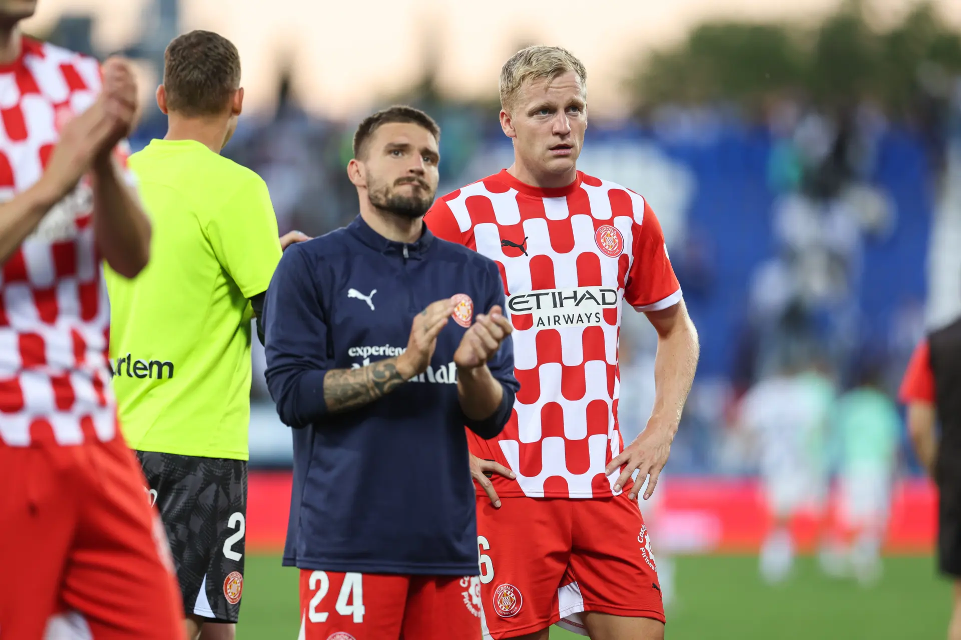 donny van de beek girona