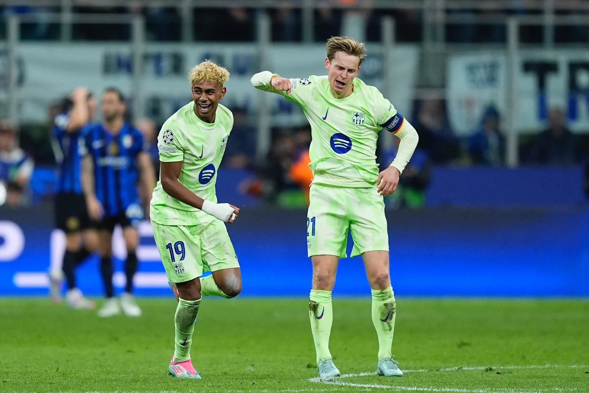 lamine yamal frenkie de jong internazionale fc barcelona 24 25