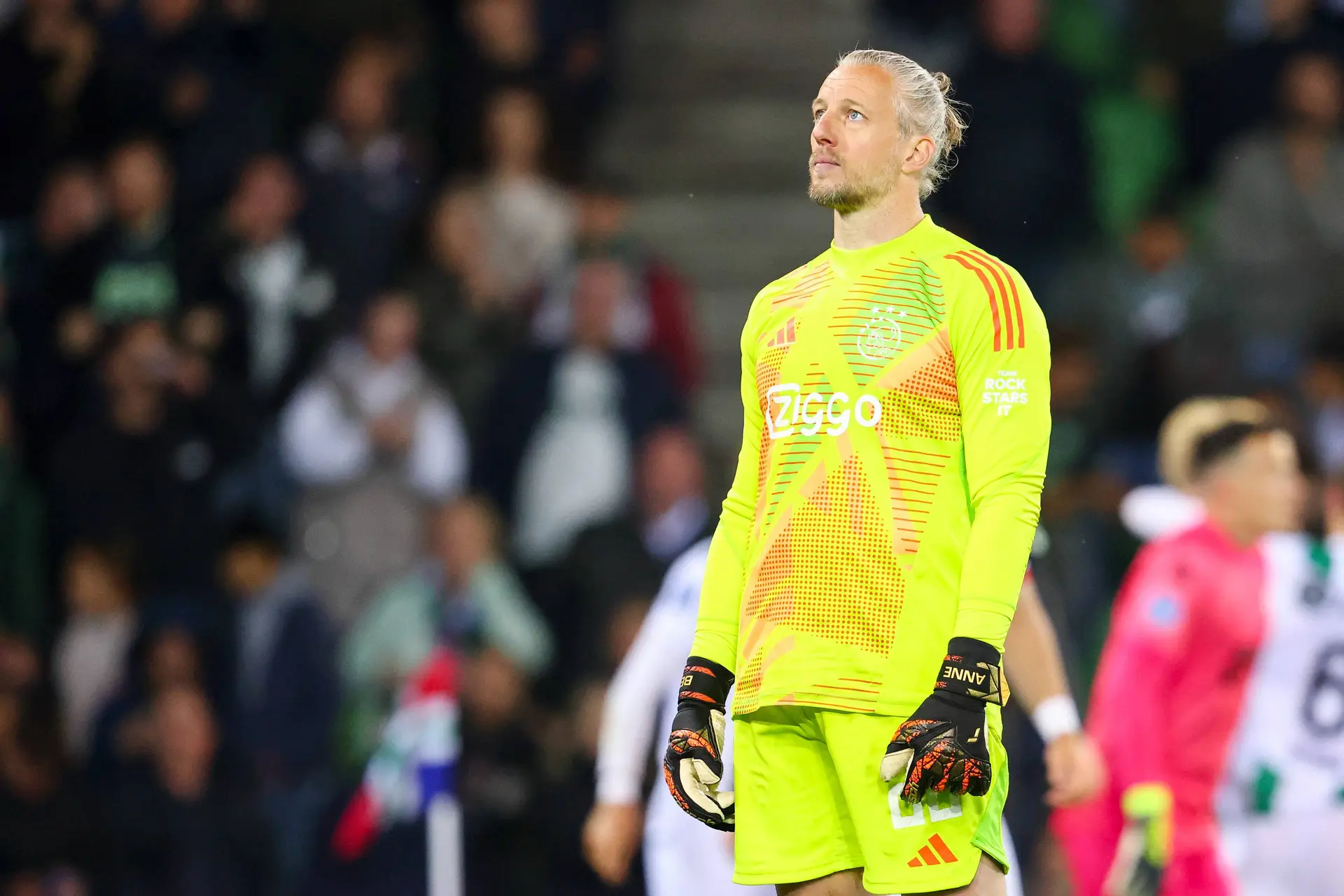 Rondom Ajax: Pasveer onthult dat hij sinds vrijdag al wist dat hij zou spelen tegen Chelsea
