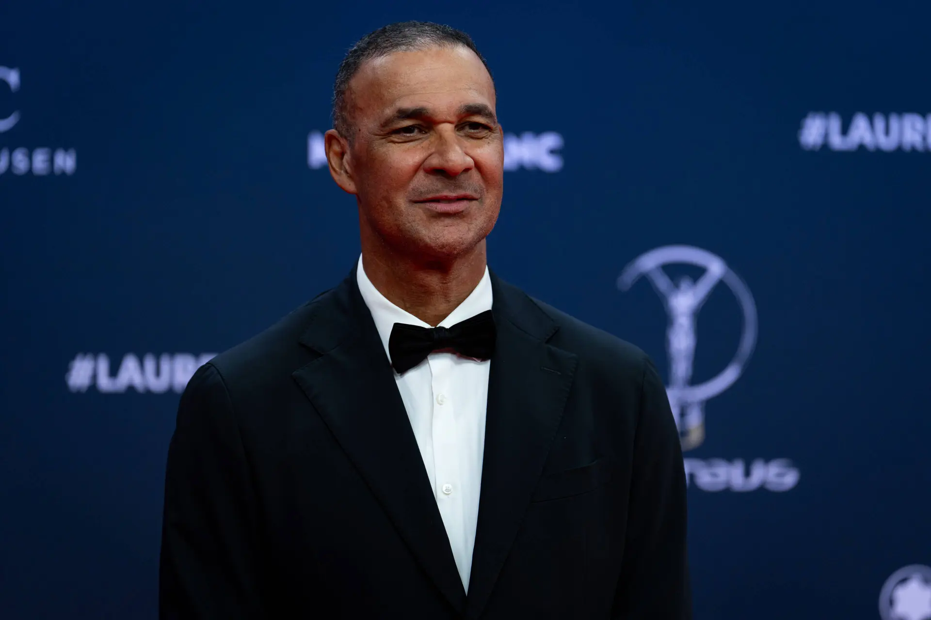 Gullit vindt dat Ajax slecht omgaat met boegbeelden: 'Waarom worden zij genegeerd door de club?'