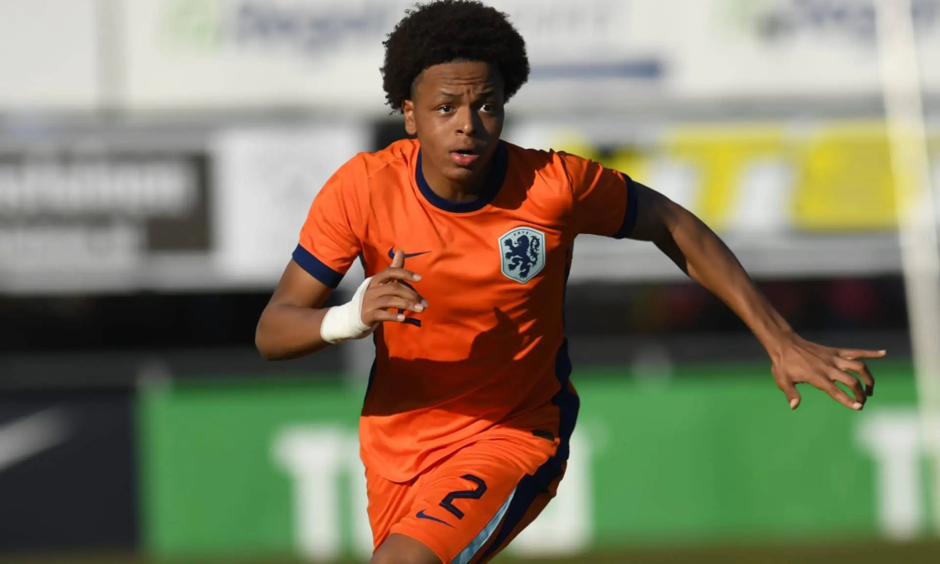 Sparta-talent Martis verkast naar Ajax: ‘Ik was een spits, maar toekomst ligt achterin’