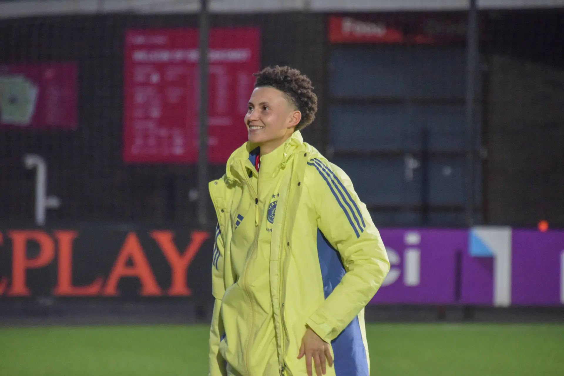 Rondom Ajax: Gewaardeerde speelster Ajax Vrouwen trekt deur na acht seizoenen dicht