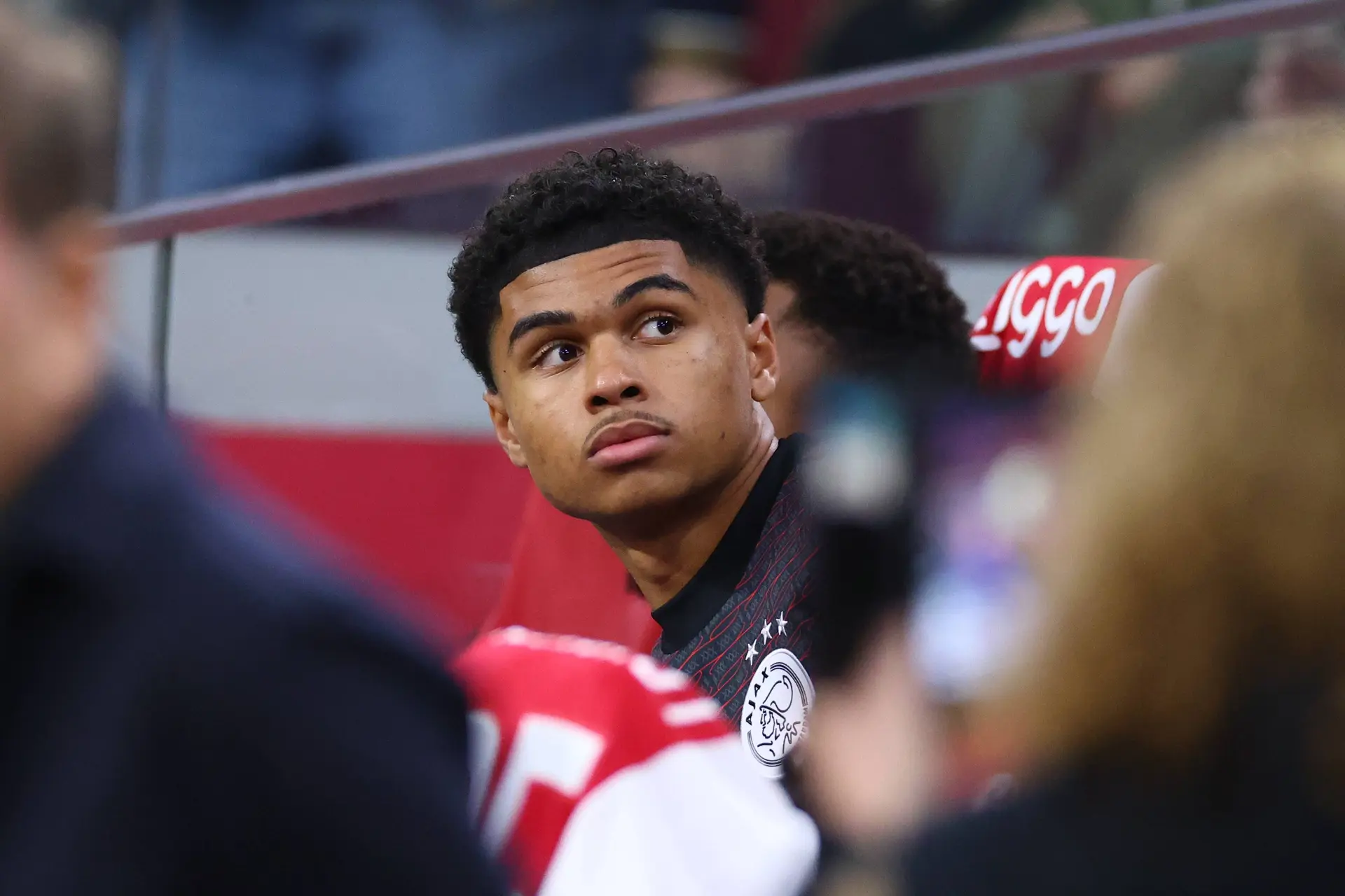 Ugwu ontwikkelt zich goed bij Ajax: 'Alleen jammer dat ik de club waarschijnlijk deze zomer verlaat'