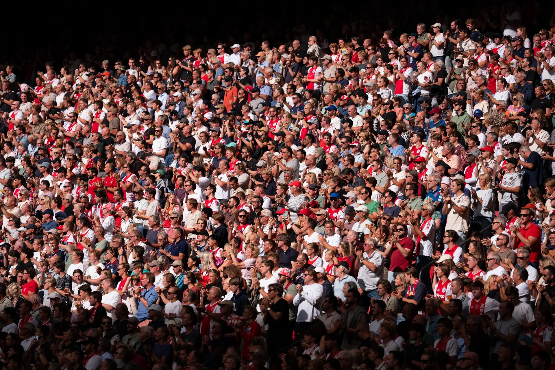 Rondom Ajax: Ajax deelt informatie over kaartverkoop eerste vijf thuiswedstrijden