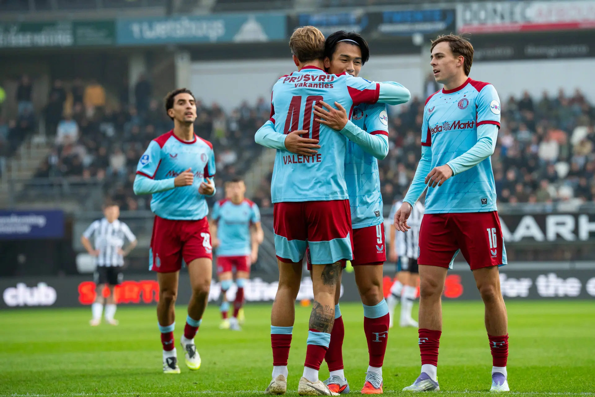 Feyenoord maakt gehakt van Heracles Almelo, Sparta Rotterdam verrast FC Groningen