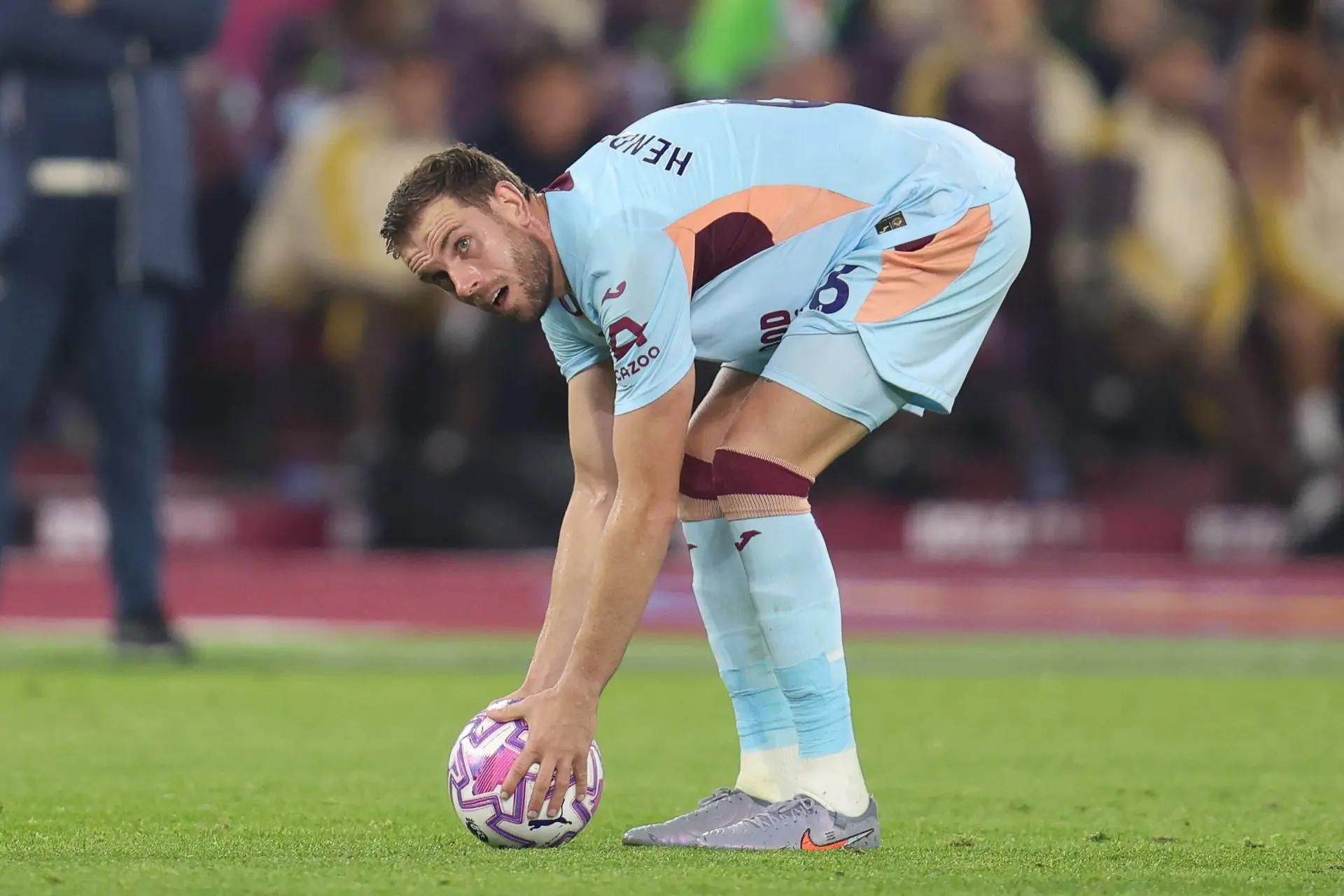 Buitenland: Henderson en Brentford boeken comfortabele uitoverwinning