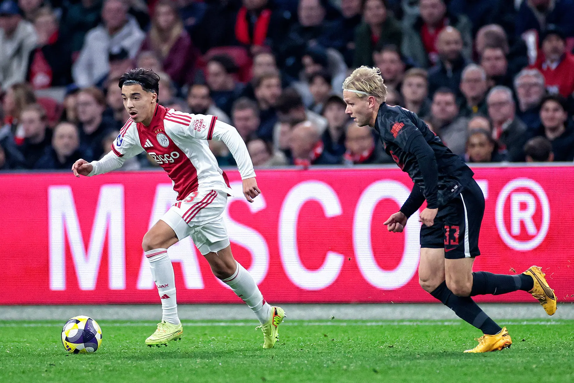 Grim wijzigt elftal op meerdere plekken; onder andere Bounida begint tegen Benfica