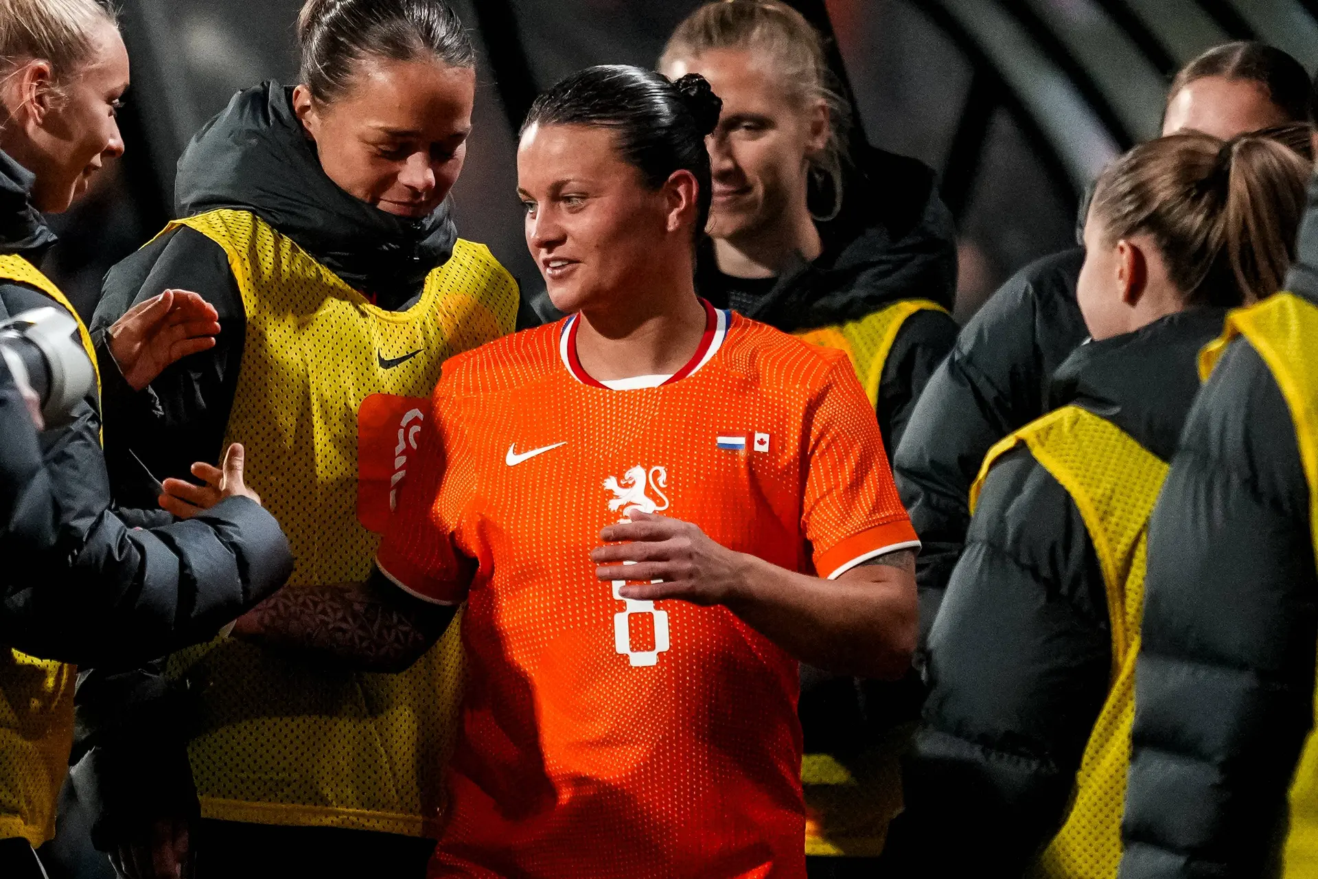 Rondom Ajax: Spitse krijgt fraai eerbetoon tijdens laatste interland voor Oranje