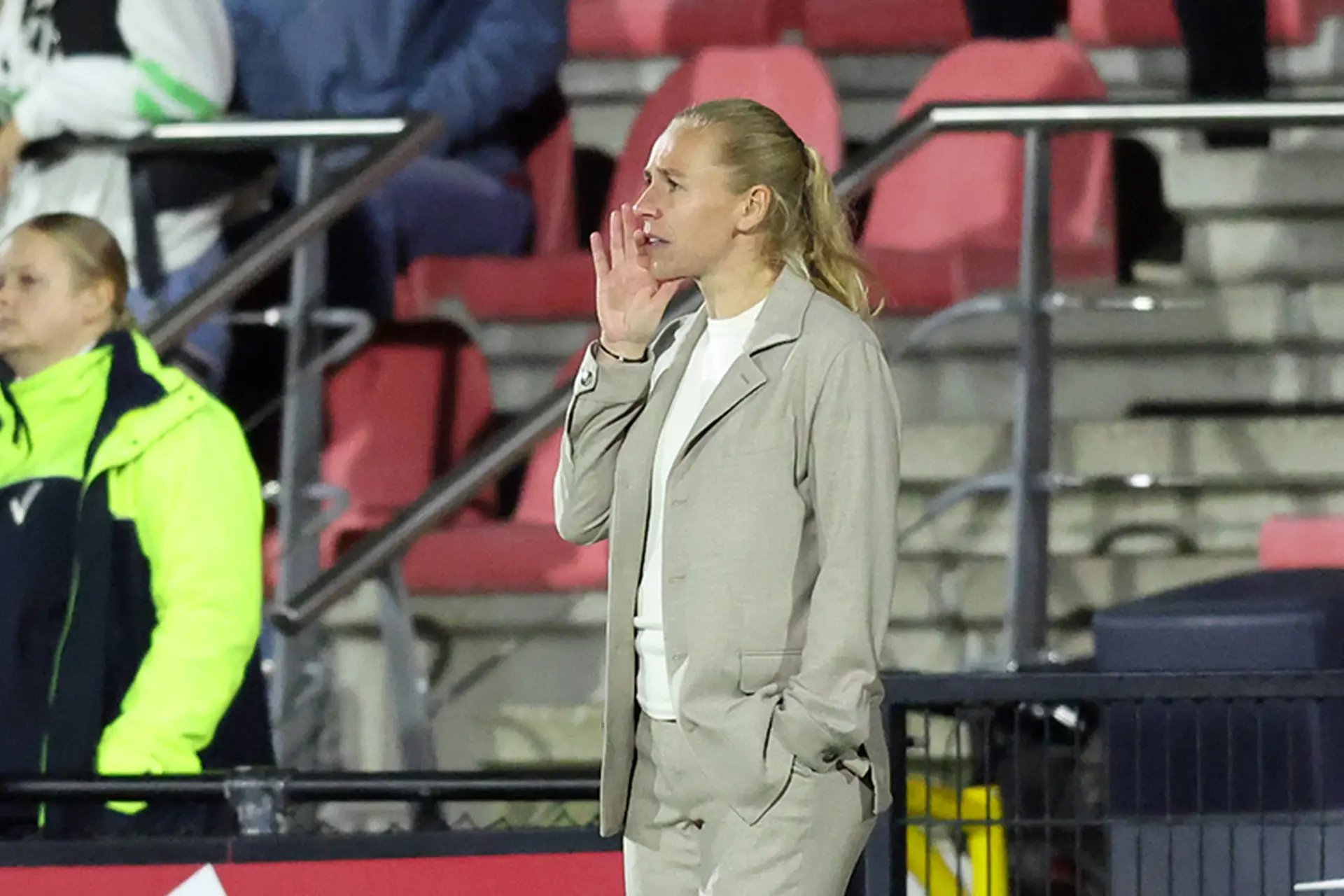 anouk-bruil-ajax-vrouwen-25-26