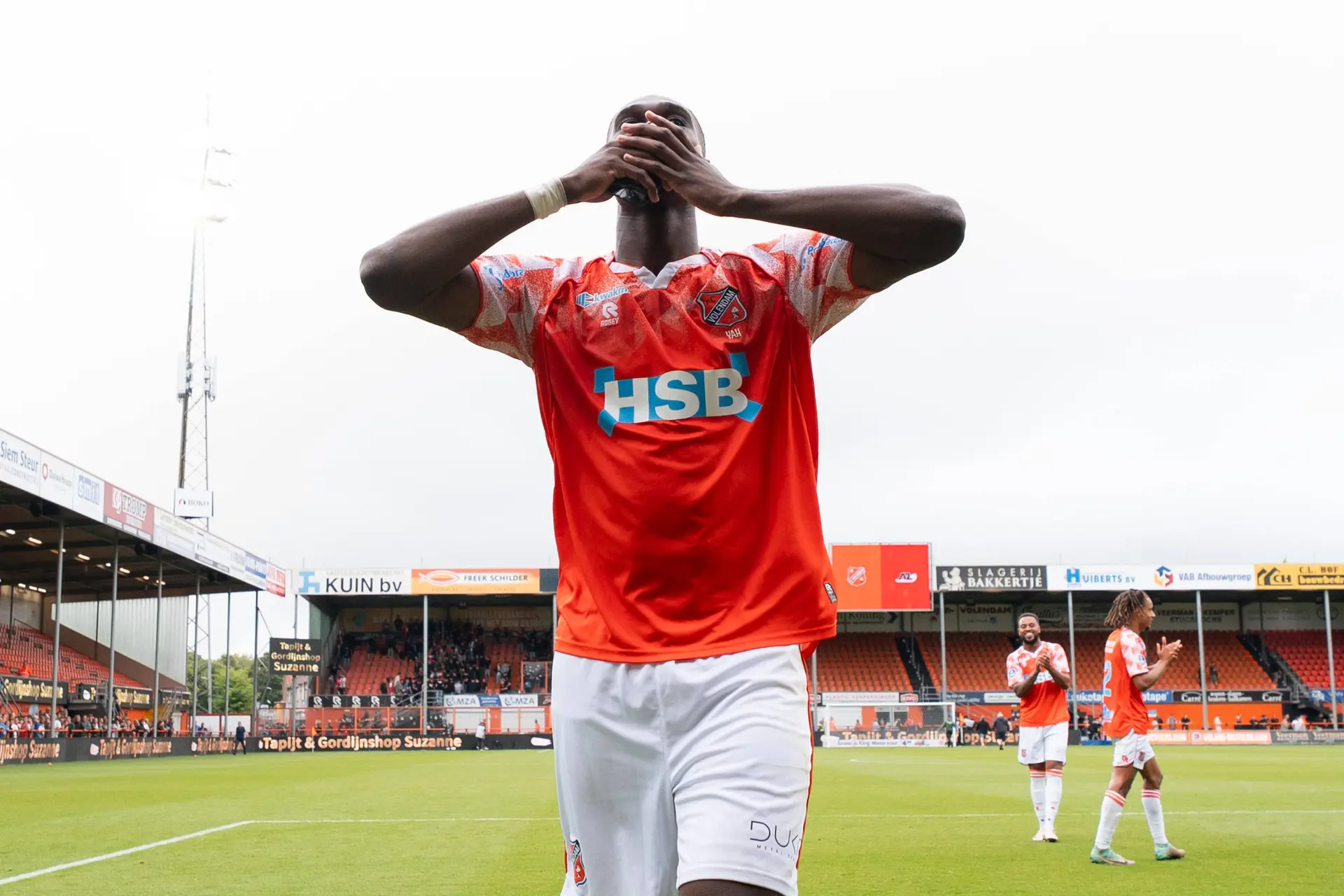 Yah koestert liefde voor Ajax nog altijd: 'Zou mooi zijn als ik daar nog eens voor zou mogen spelen'