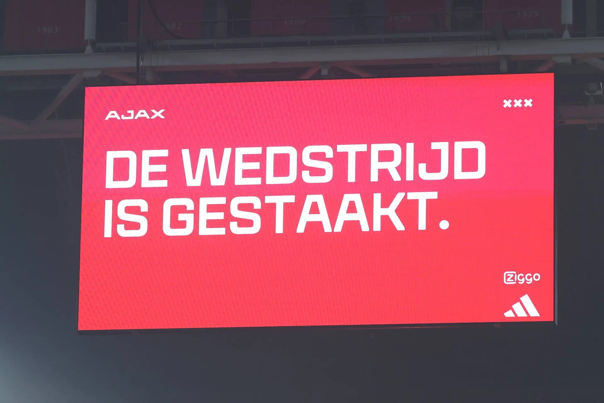 Driessen ziet 'repeterend verhaal' in Johan Cruijff ArenA: 'Laat die zijde voorlopig leeg'