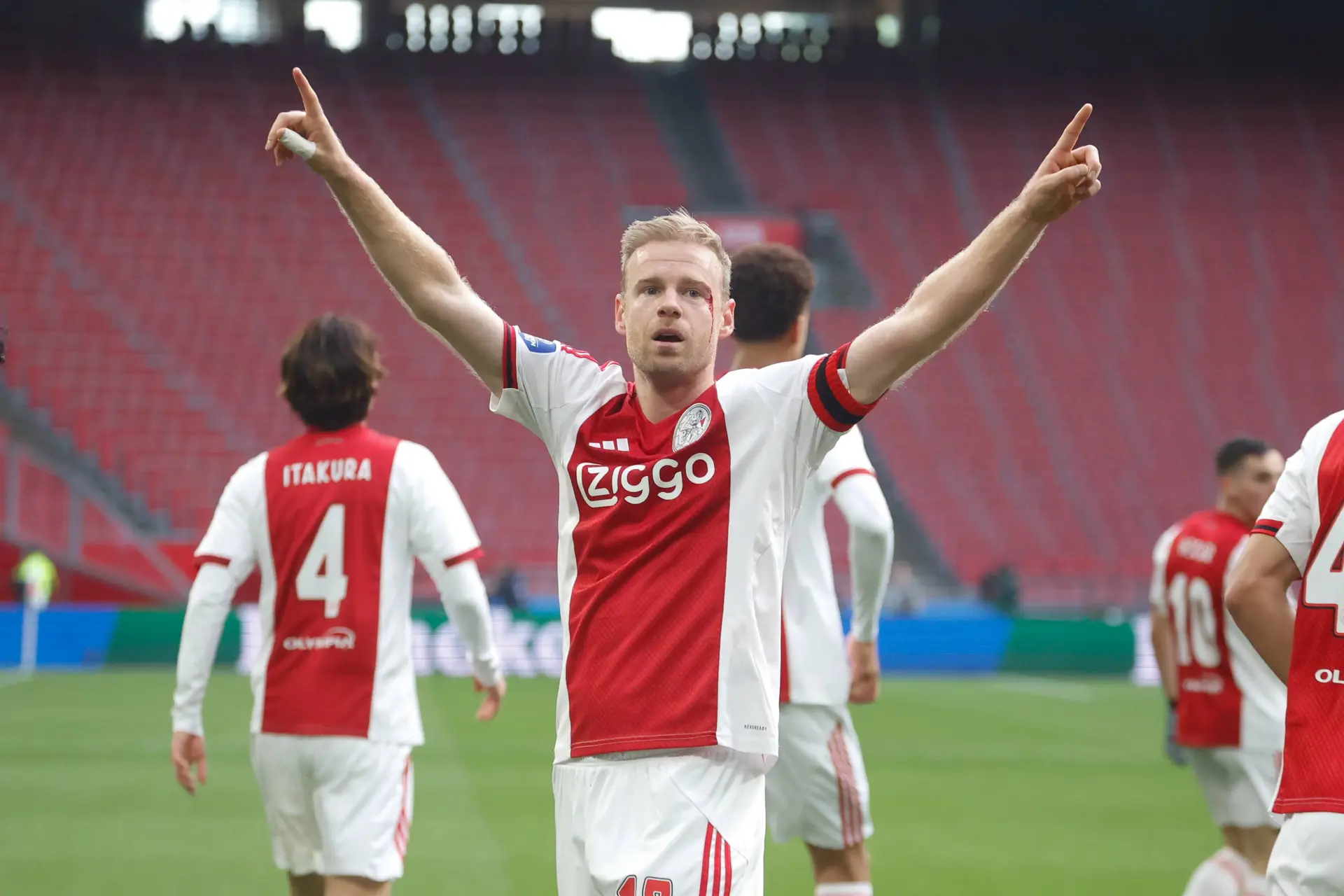 Klaassen hoopt op nieuwe leiders bij Ajax: 'De mannen zijn druk bezig'