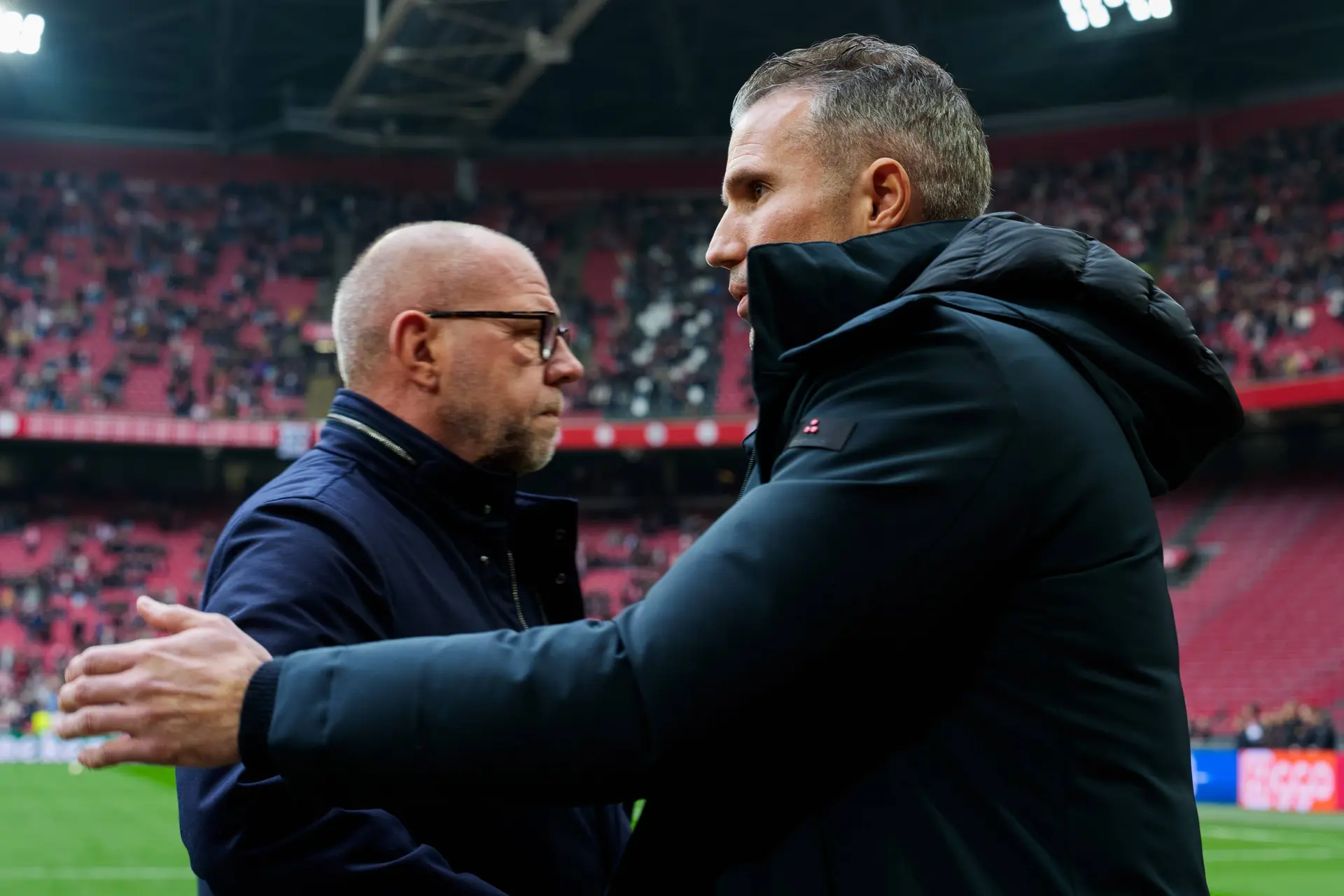 Van Persie reageert op ontslag Grim: 'Het is een keuze die vanuit Ajax wordt gemaakt'