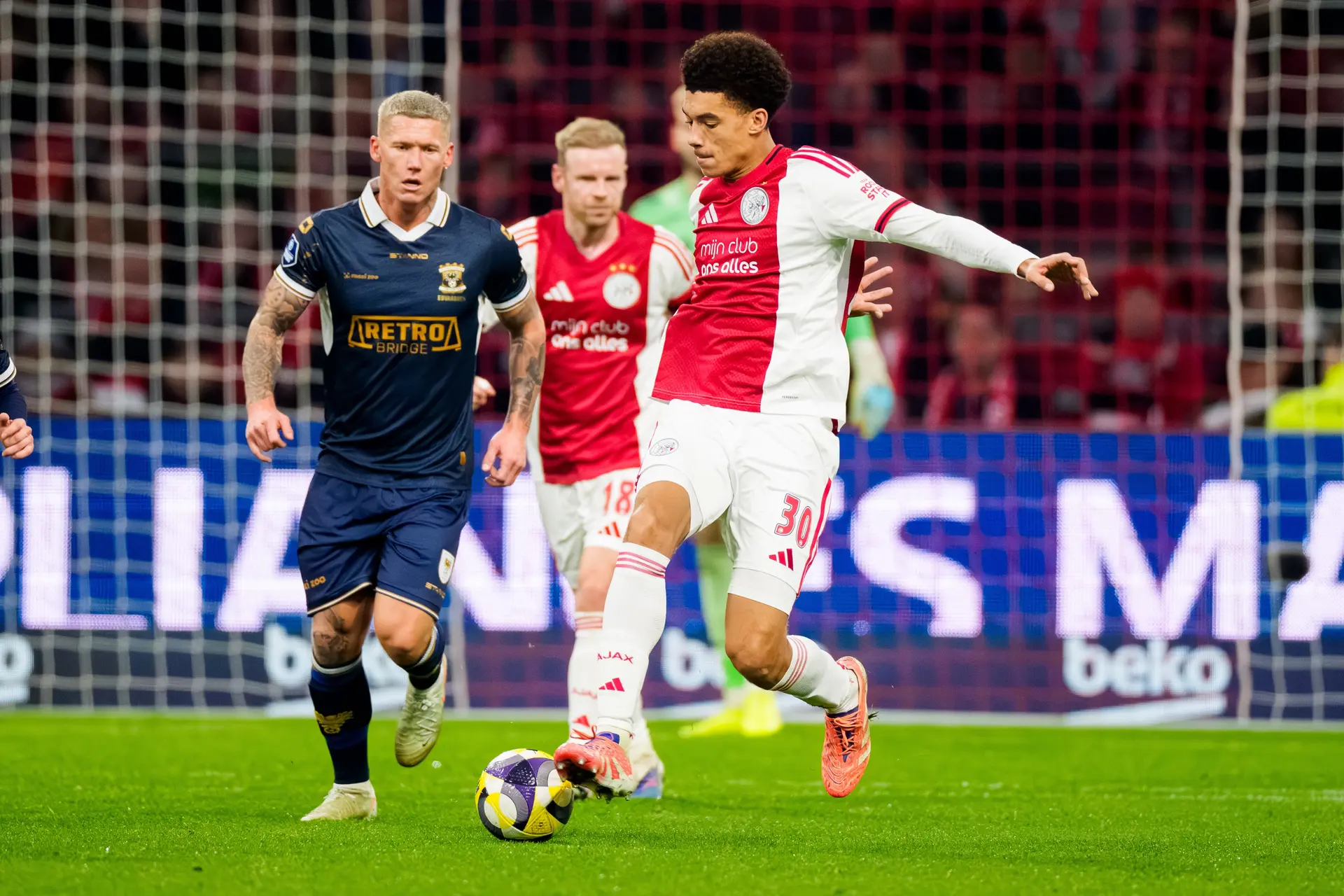 Bouwman zelfkritisch: 'Verantwoordelijk samen met Ko, de keeper en iedereen achterin'