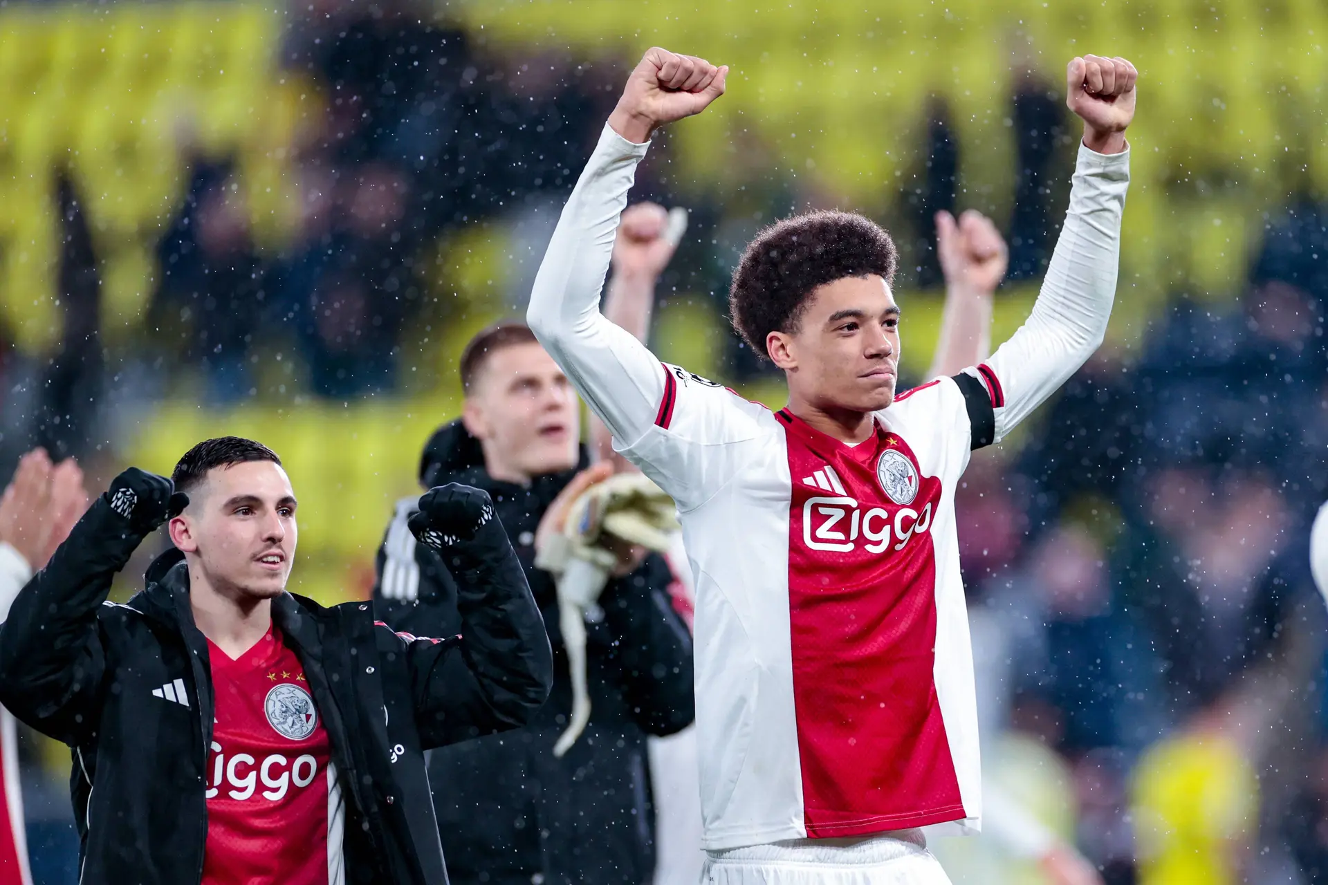 Bouwman door het dolle na uitnodiging Ajax: 'Dan boeit het bijna niet meer wat er voor de rest in staat'